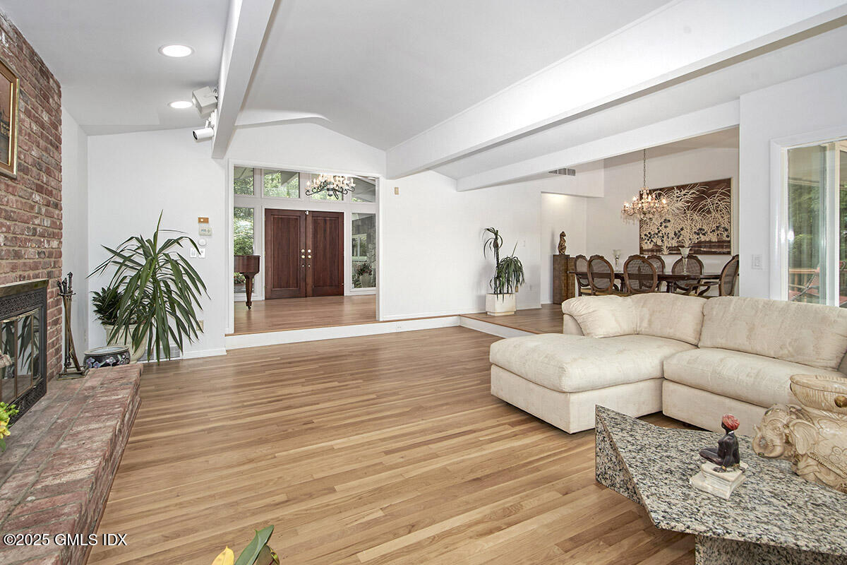 5 Whitney Drive