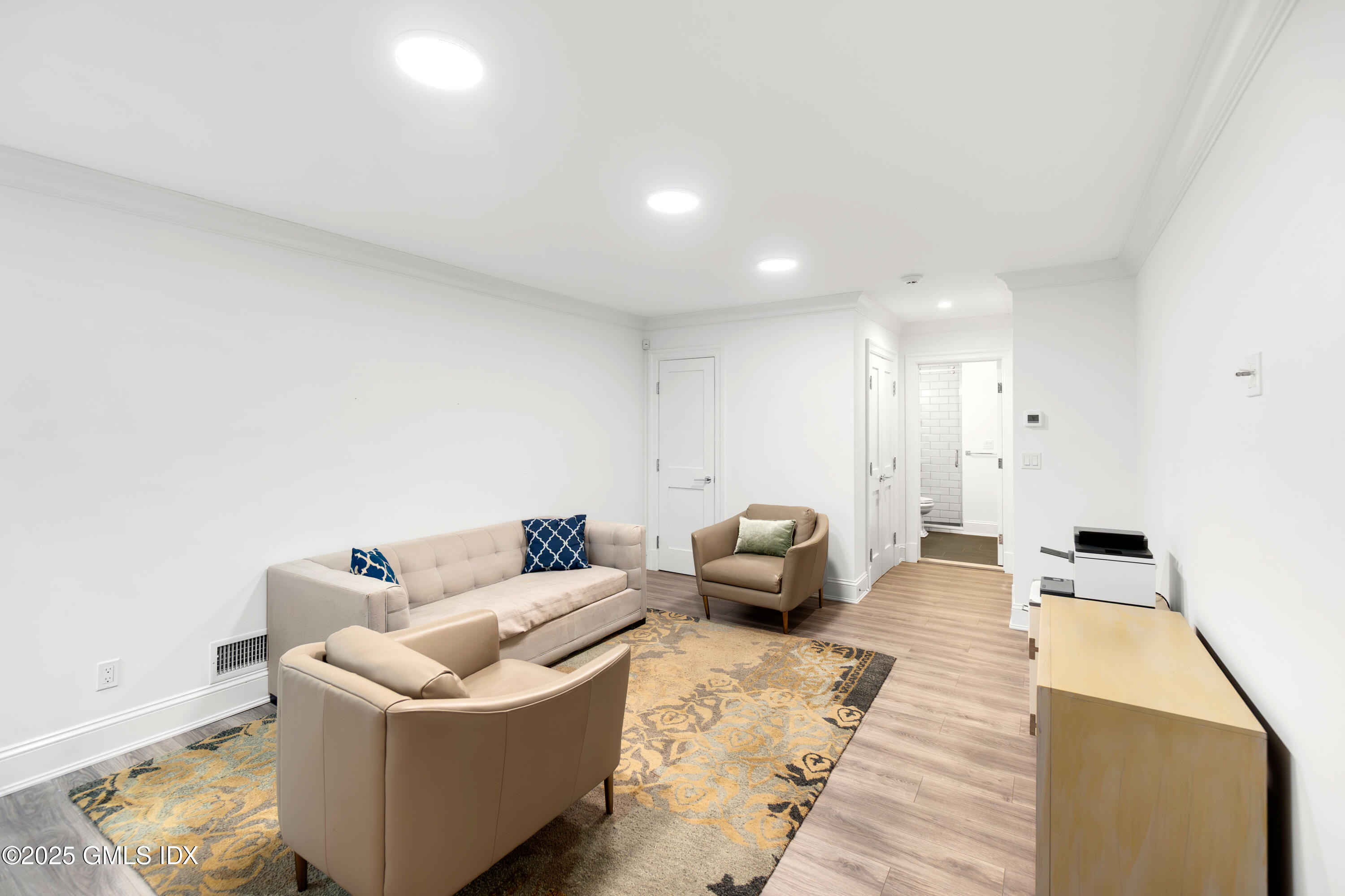 53 Long Meadow Road