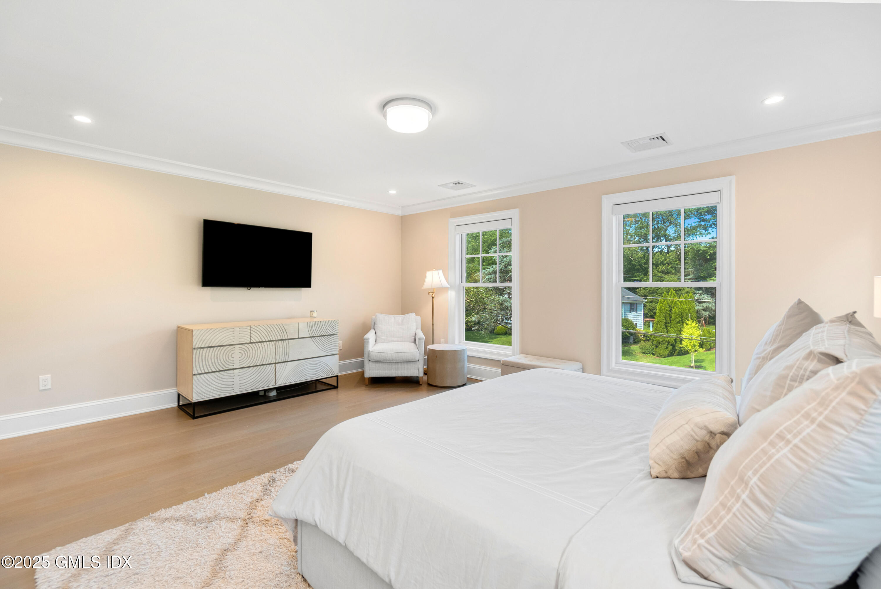 53 Long Meadow Road