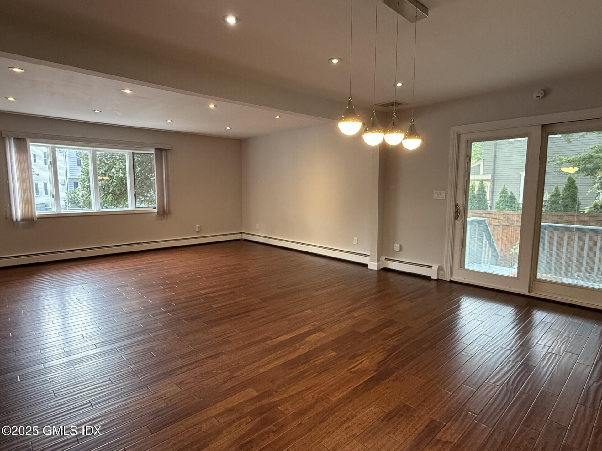 3 DALE Drive