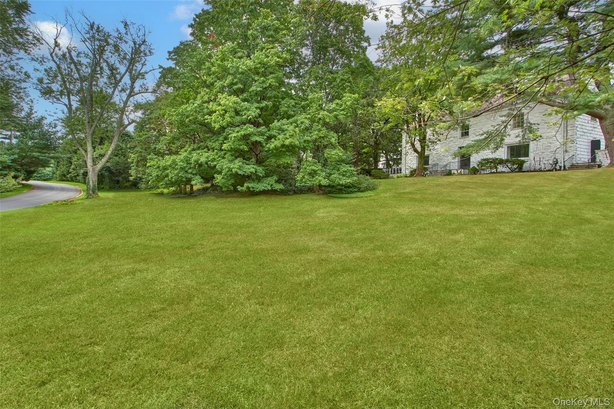460 Sterling Road