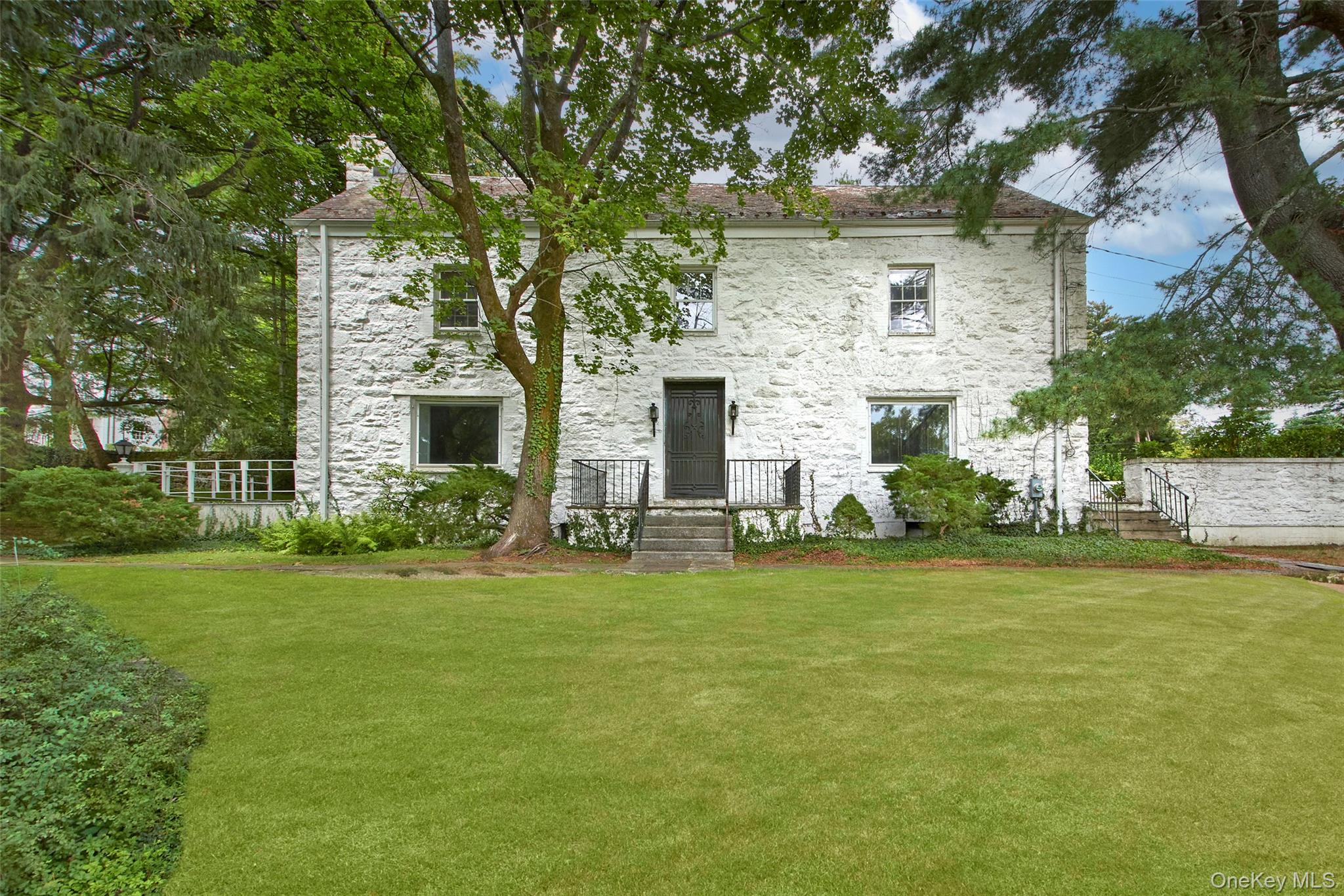 460 Sterling Road
