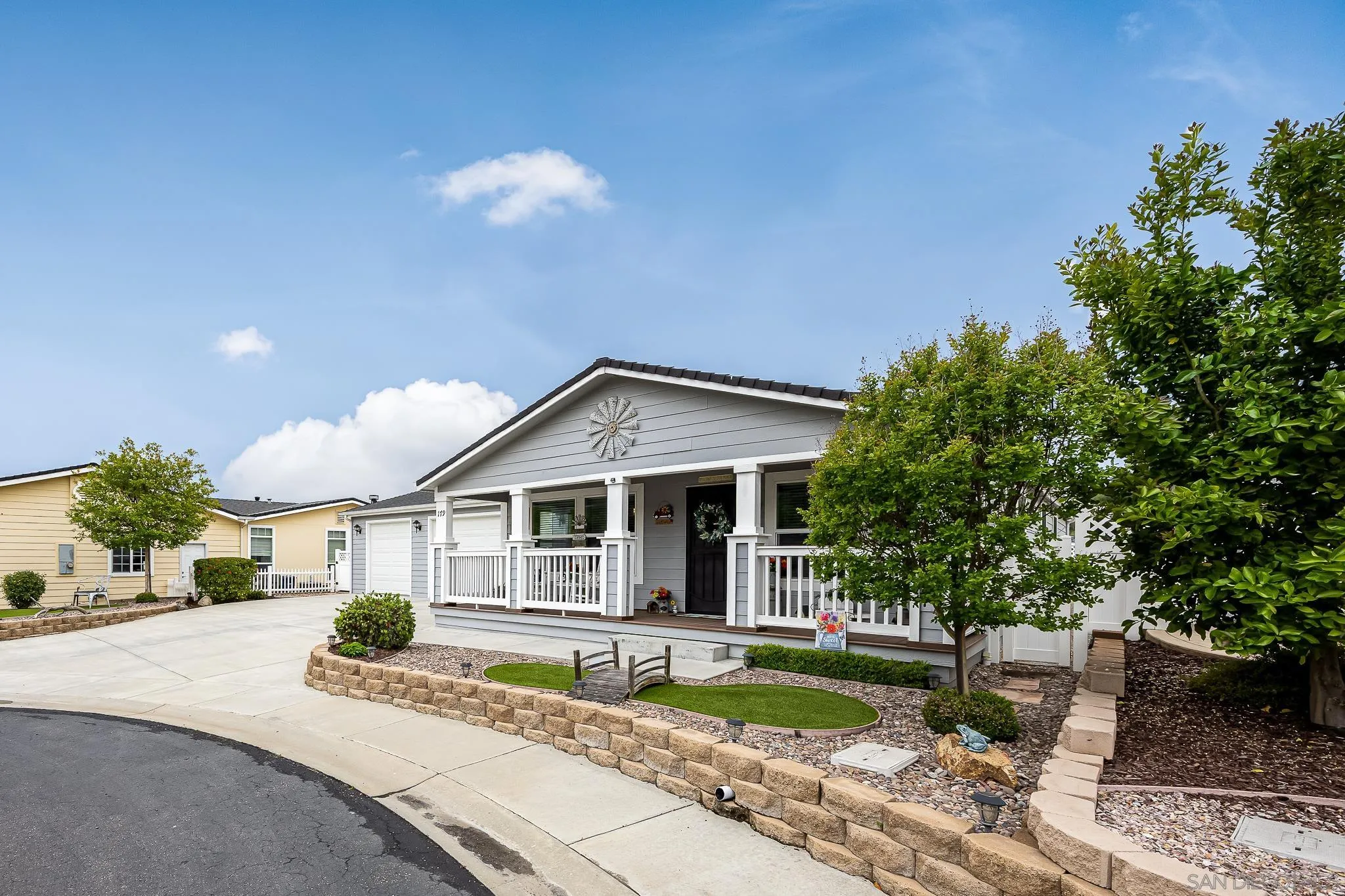 2239 Black Canyon Rd Unit Spc 179