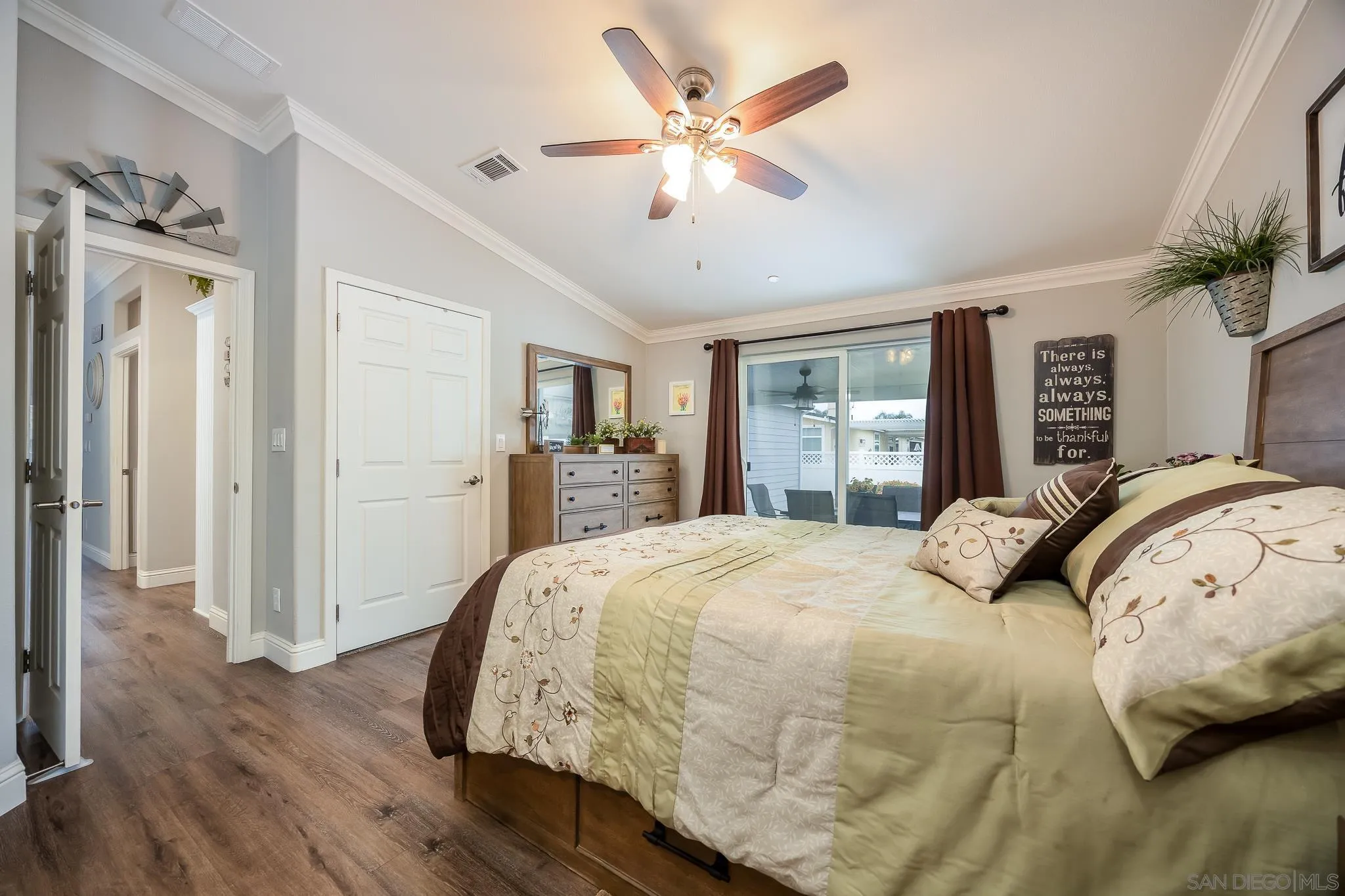 2239 Black Canyon Rd Unit Spc 179