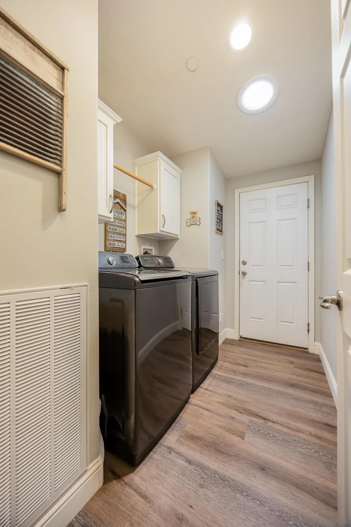 2239 Black Canyon Rd Unit Spc 179