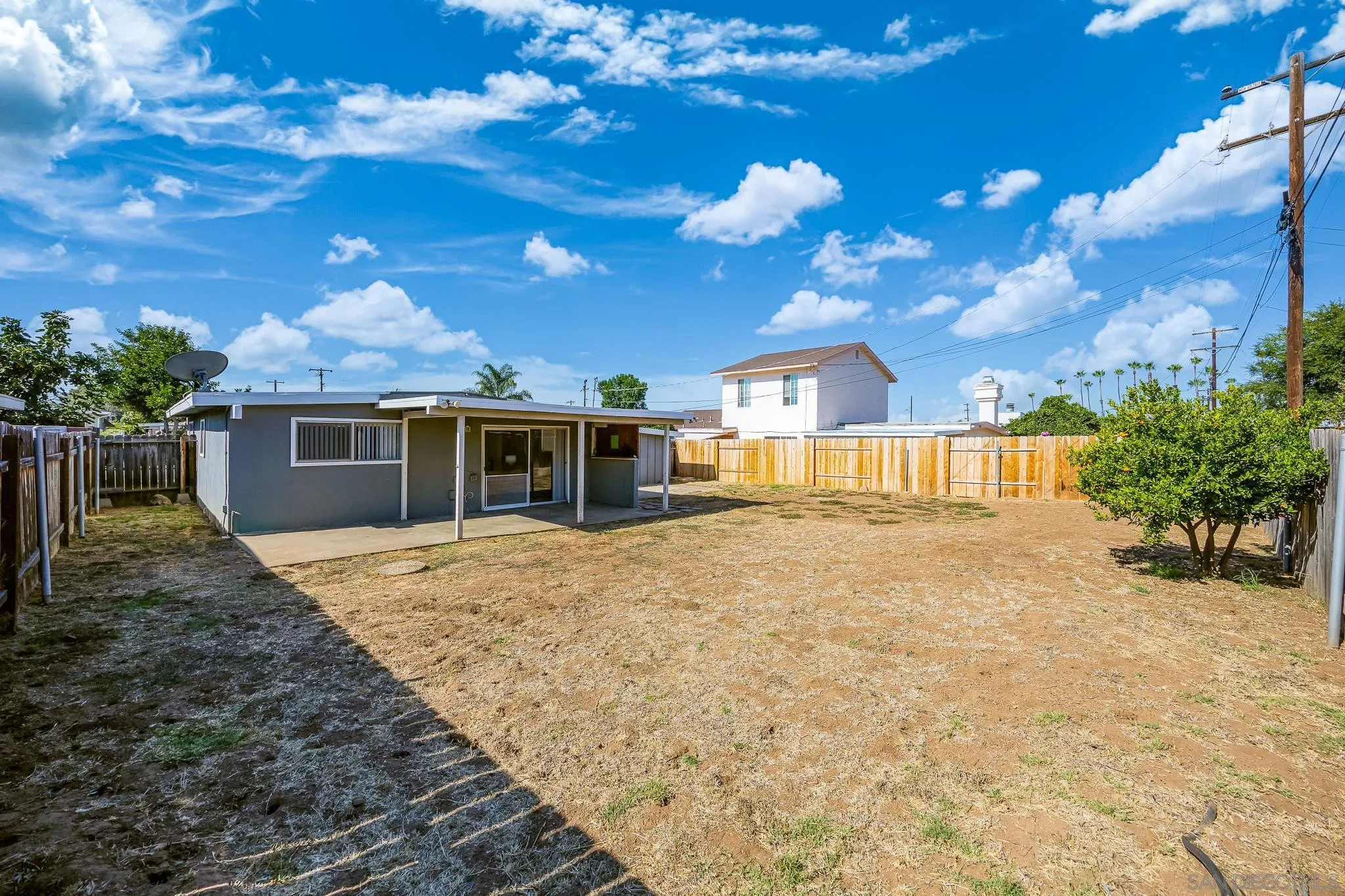 1378 Ivory Ct