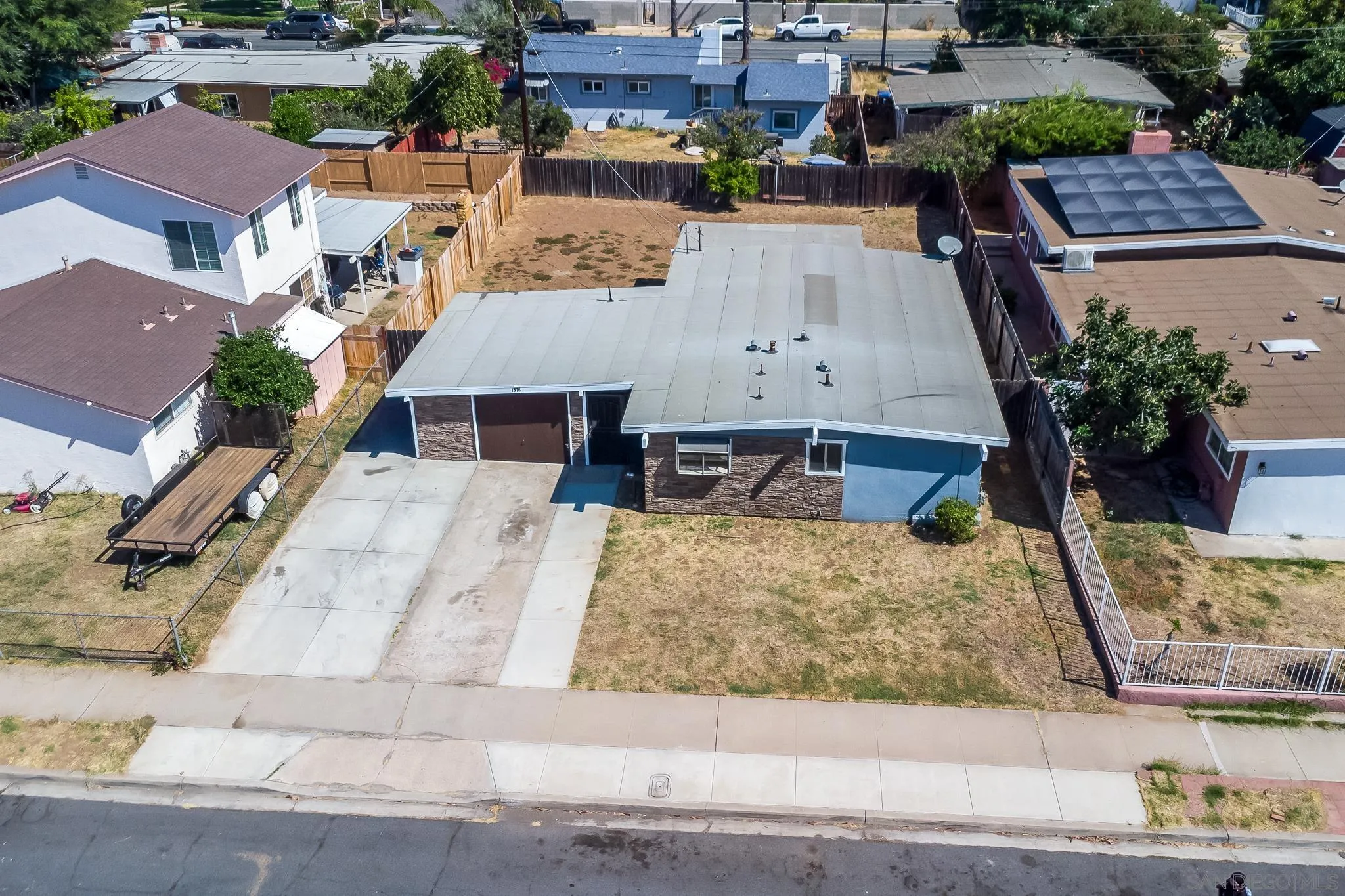 1378 Ivory Ct