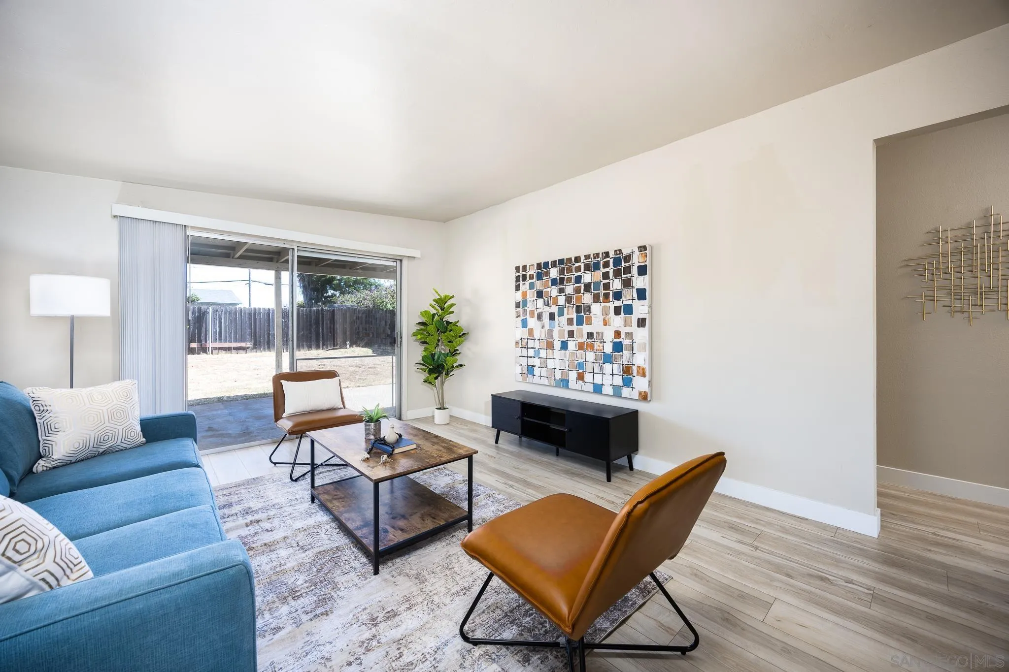 1378 Ivory Ct