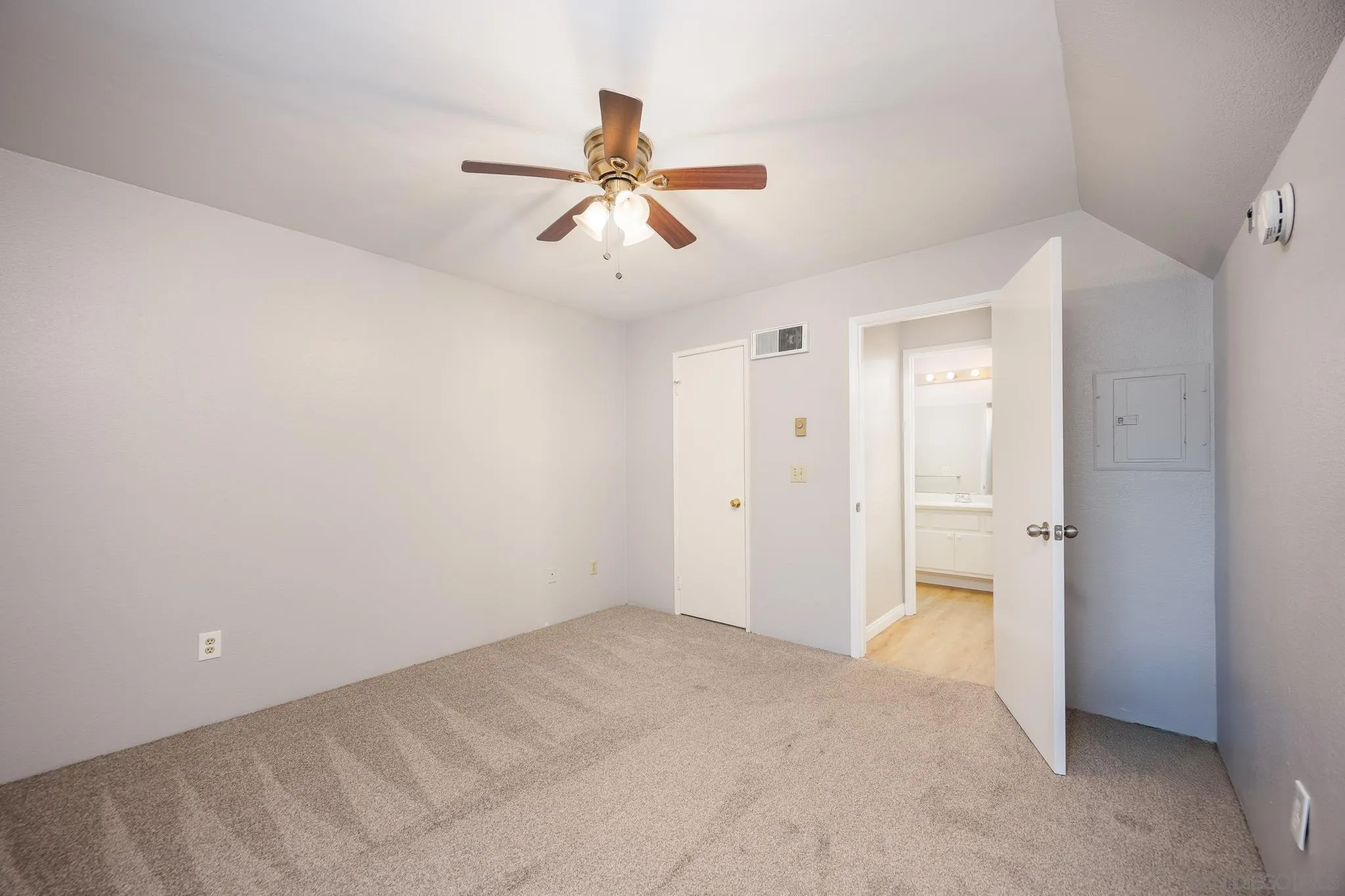 3440 Lebon Dr Unit 4217