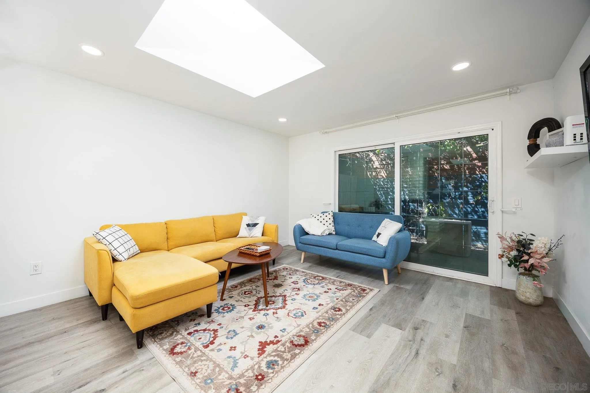 810 E Washington Ave Unit Unit E