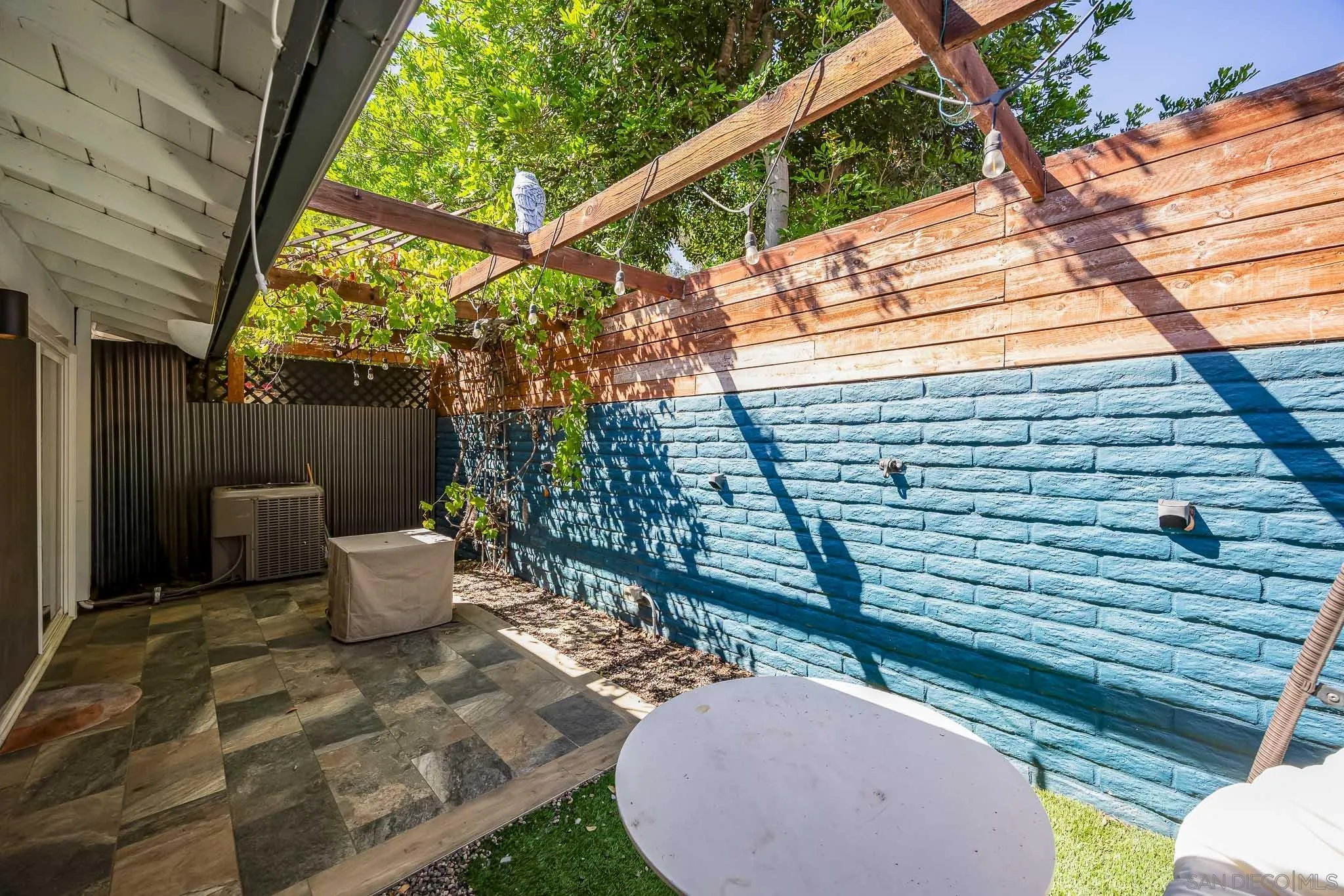 810 E Washington Ave Unit Unit E