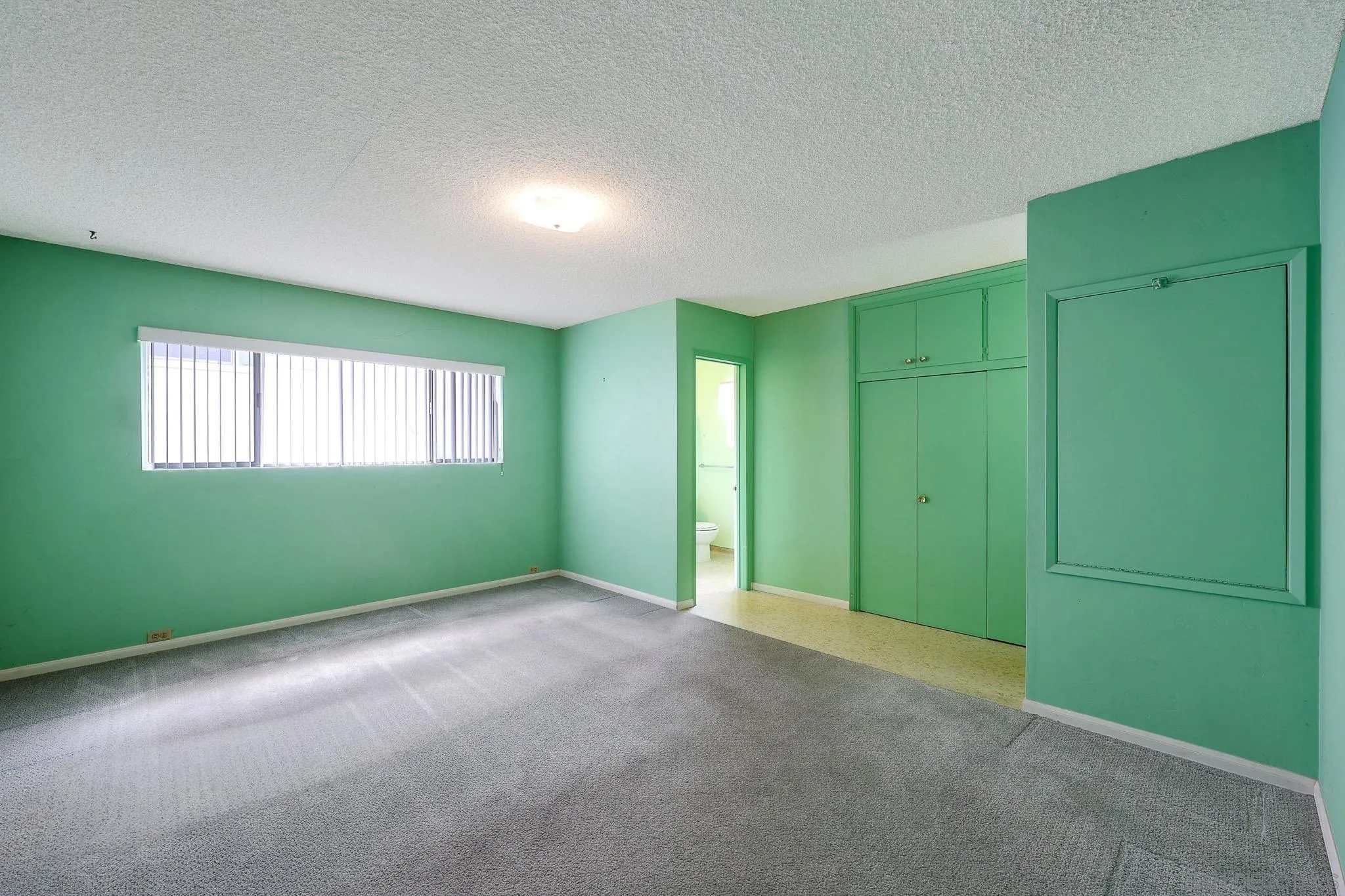 8105 Brock Ct