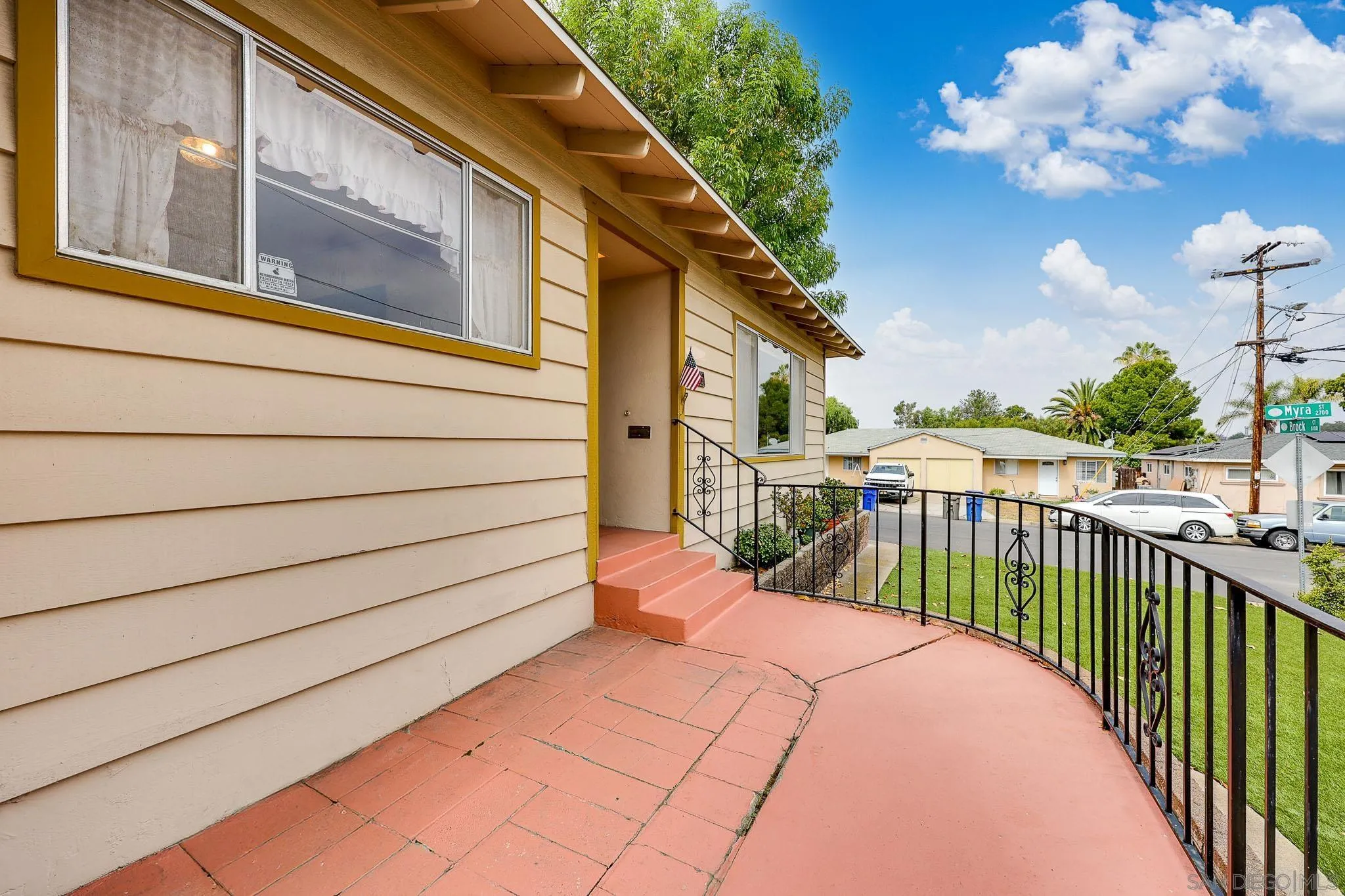 8105 Brock Ct