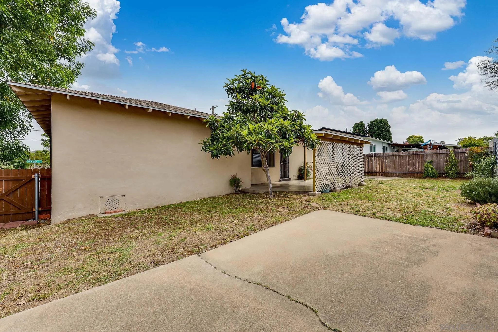 8105 Brock Ct