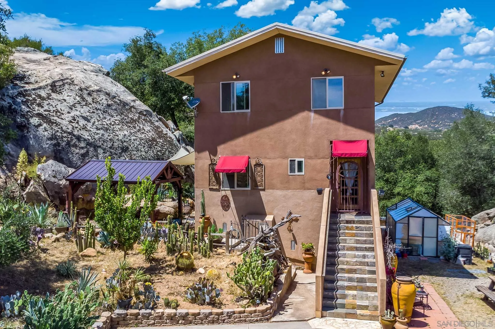 20841 Deerhorn Valley Rd