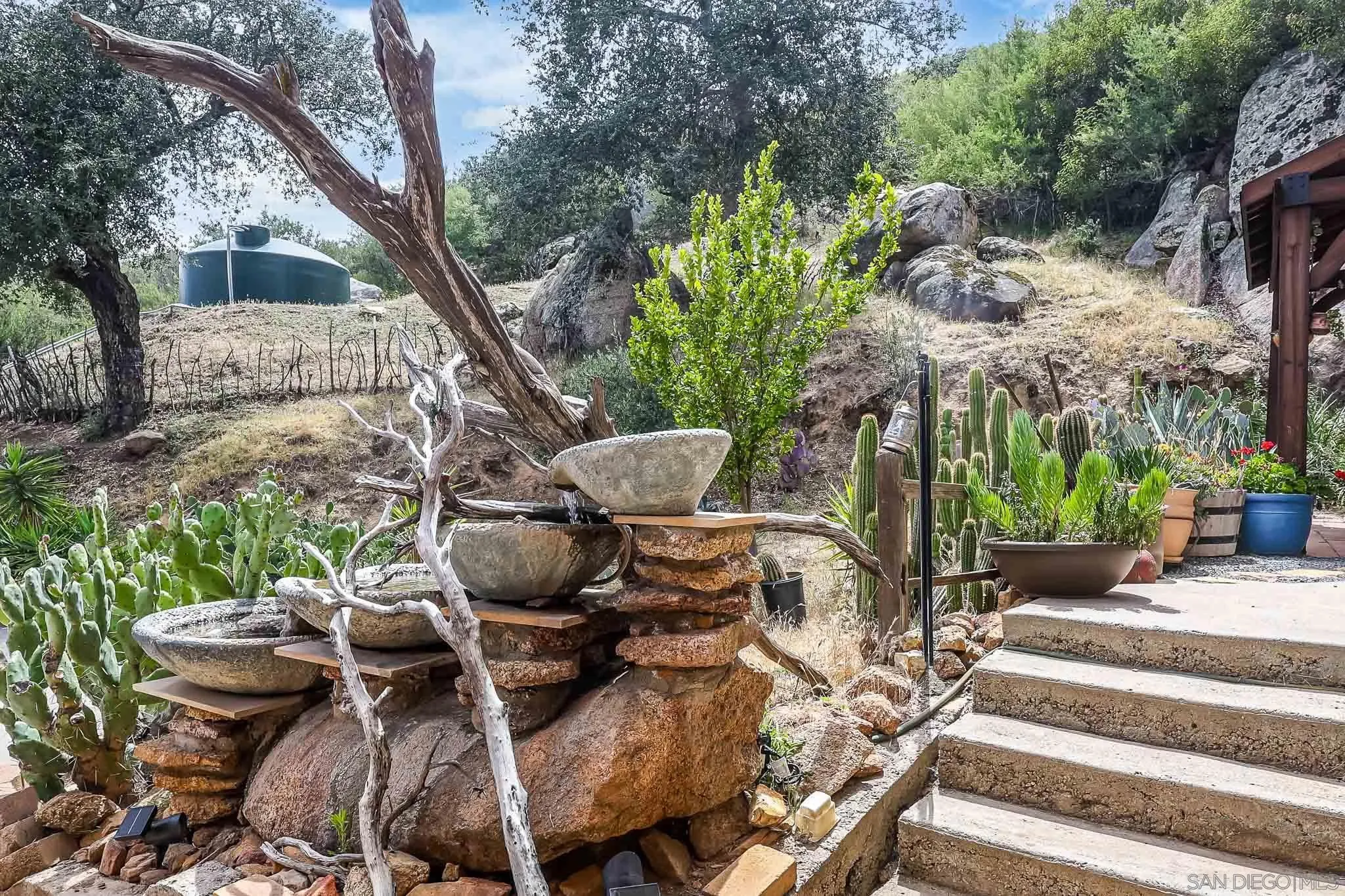 20841 Deerhorn Valley Rd