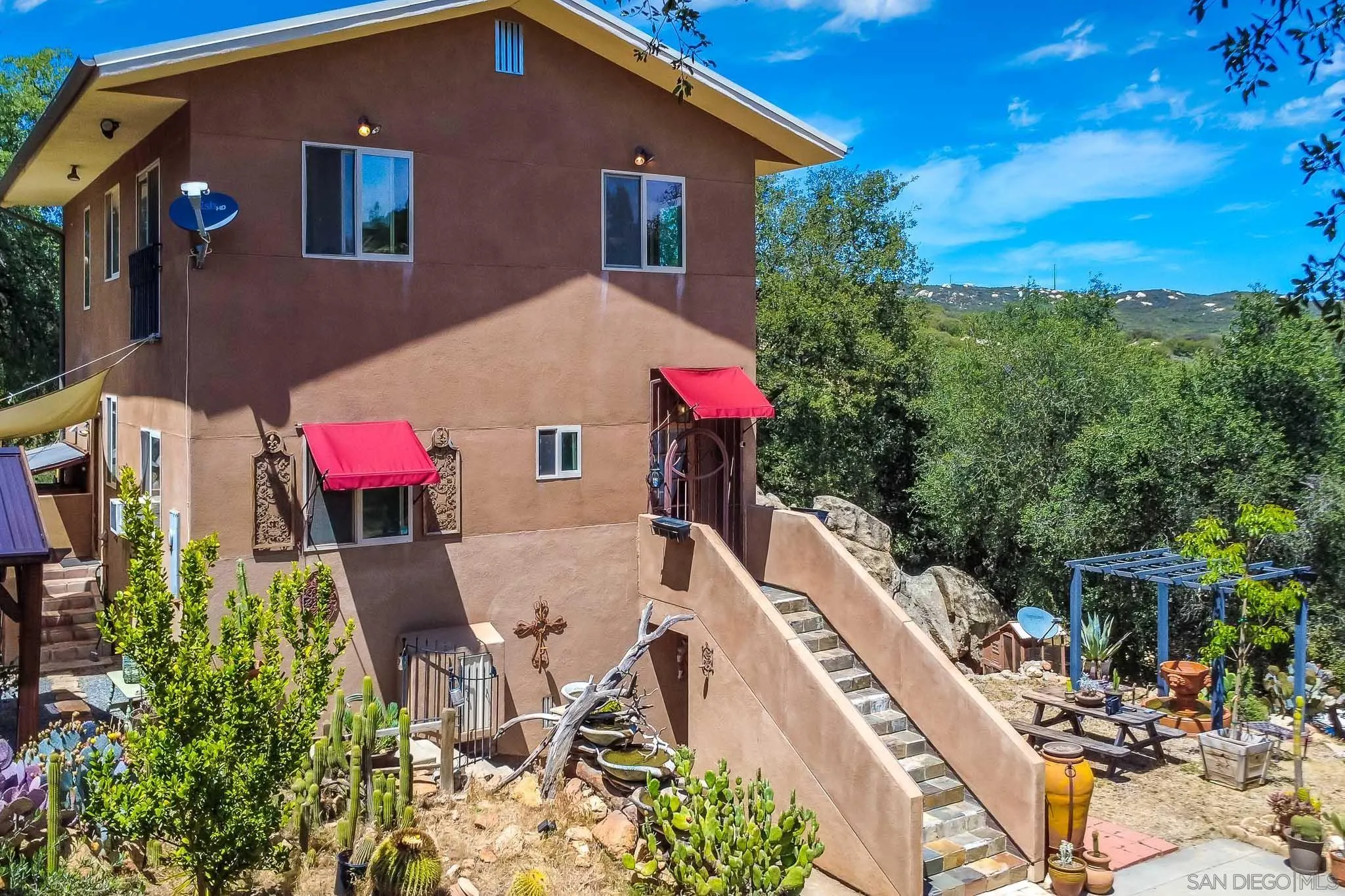 20841 Deerhorn Valley Rd