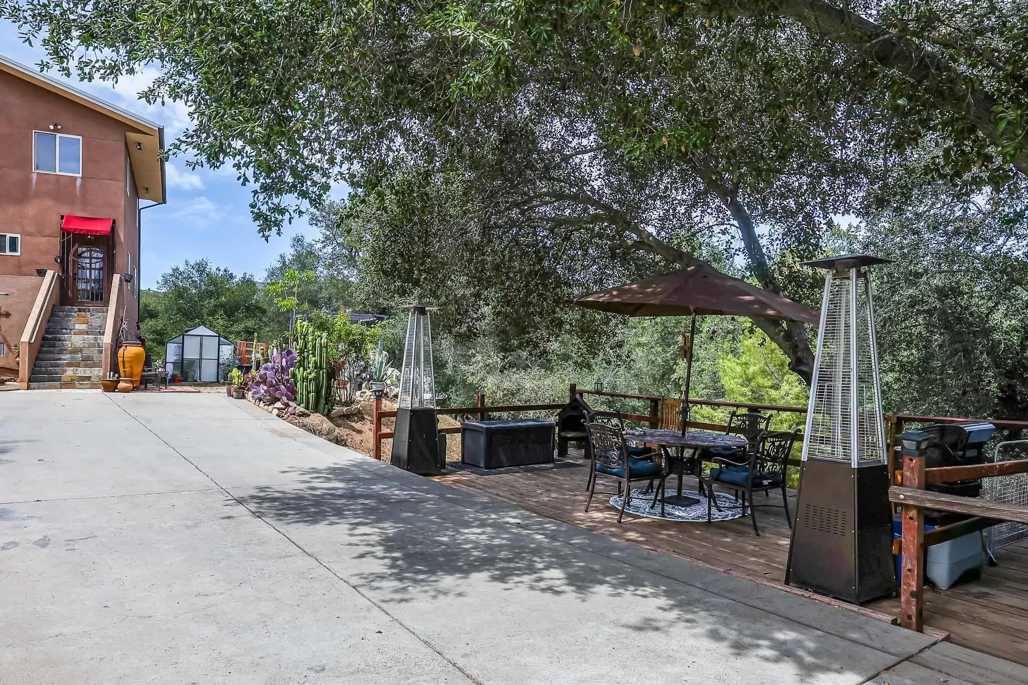 20841 Deerhorn Valley Rd