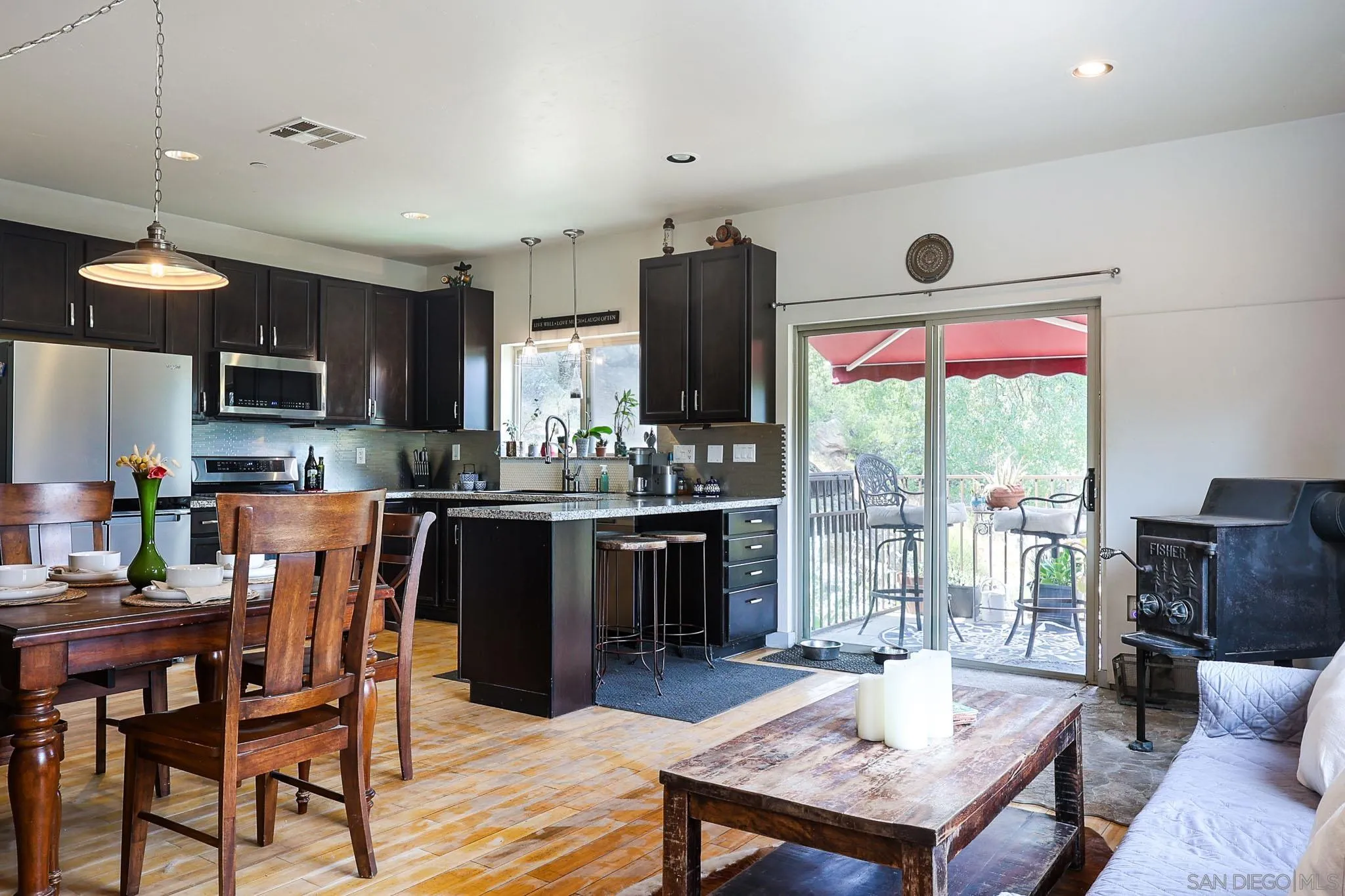 20841 Deerhorn Valley Rd