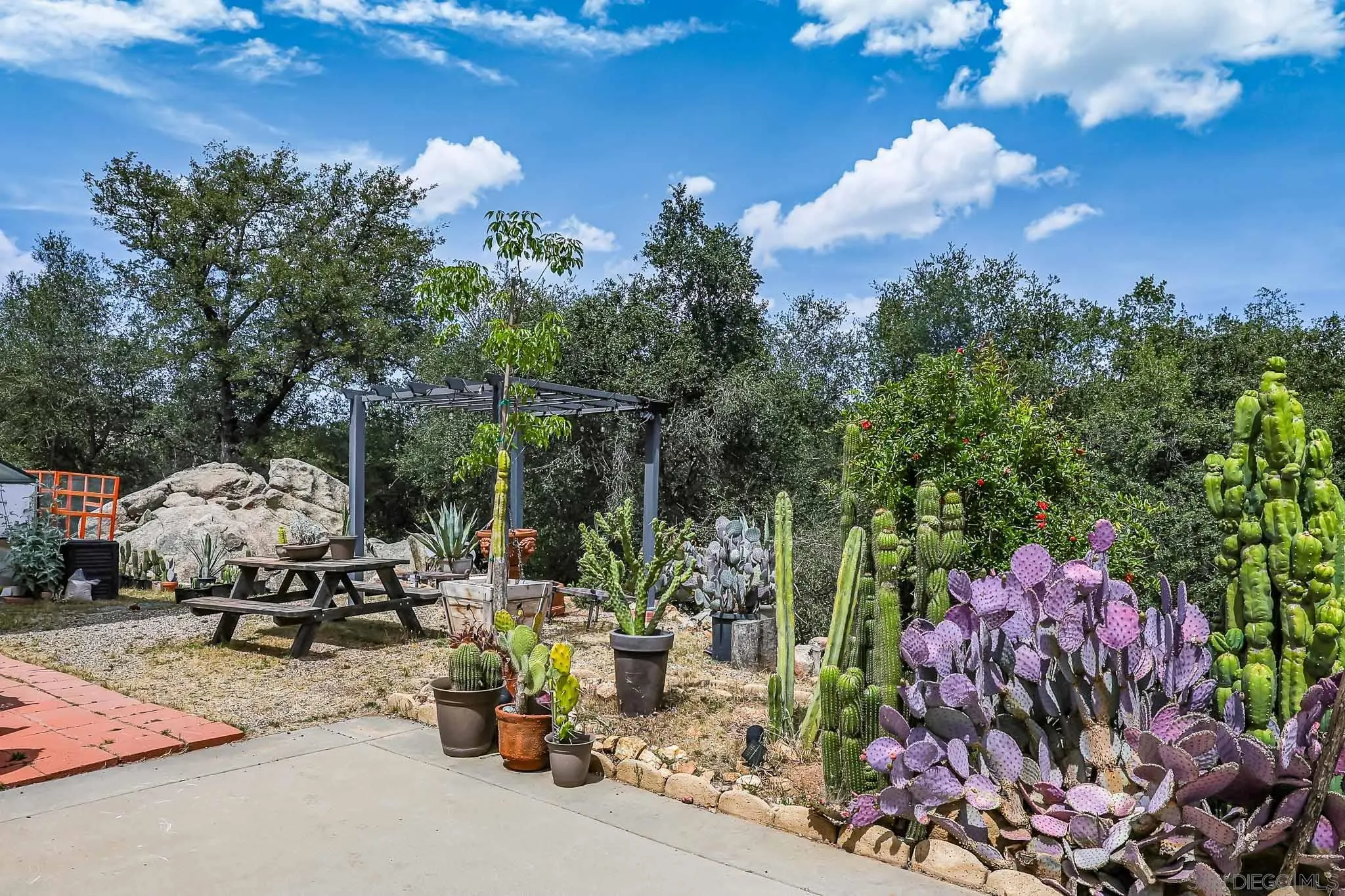 20841 Deerhorn Valley Rd