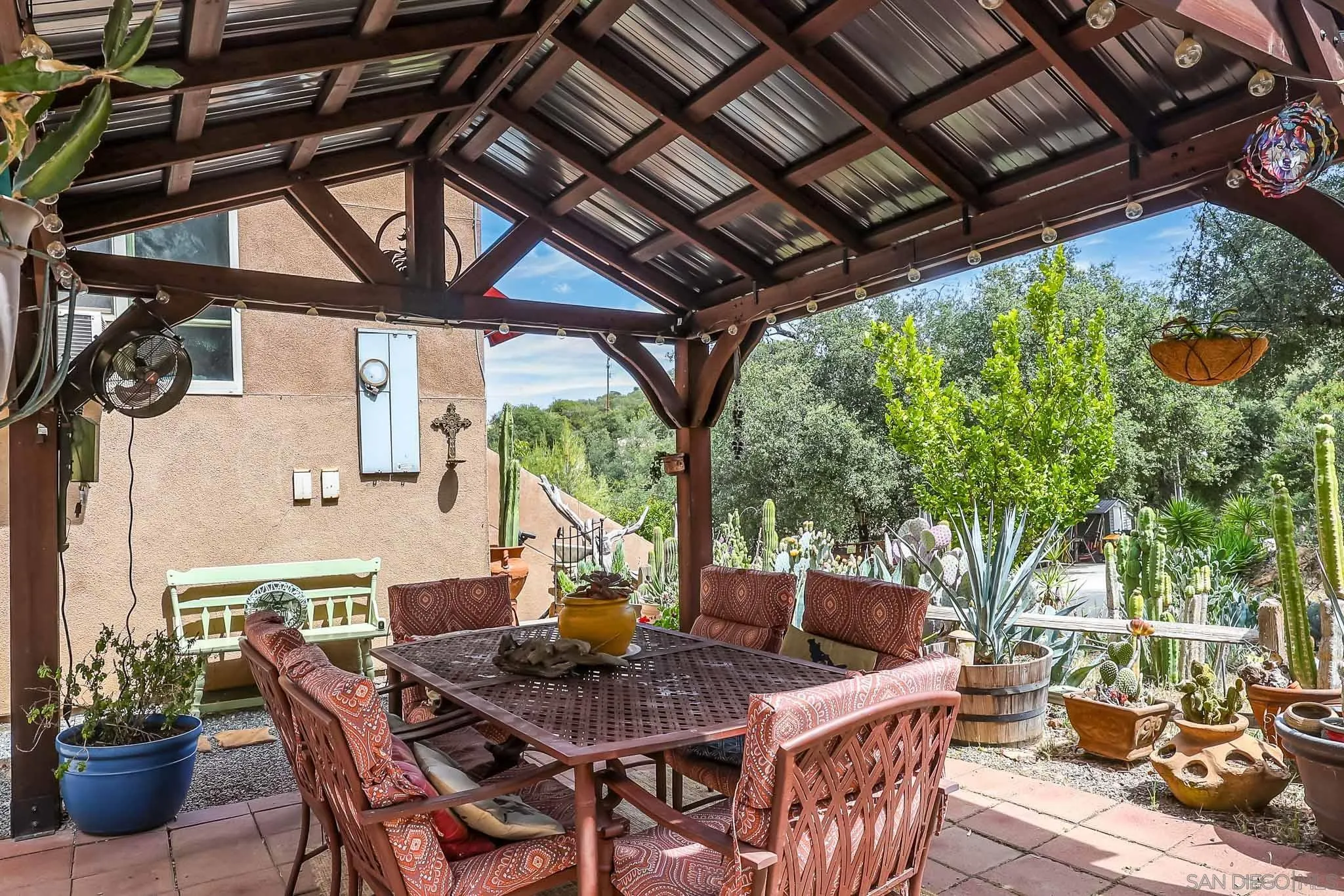 20841 Deerhorn Valley Rd