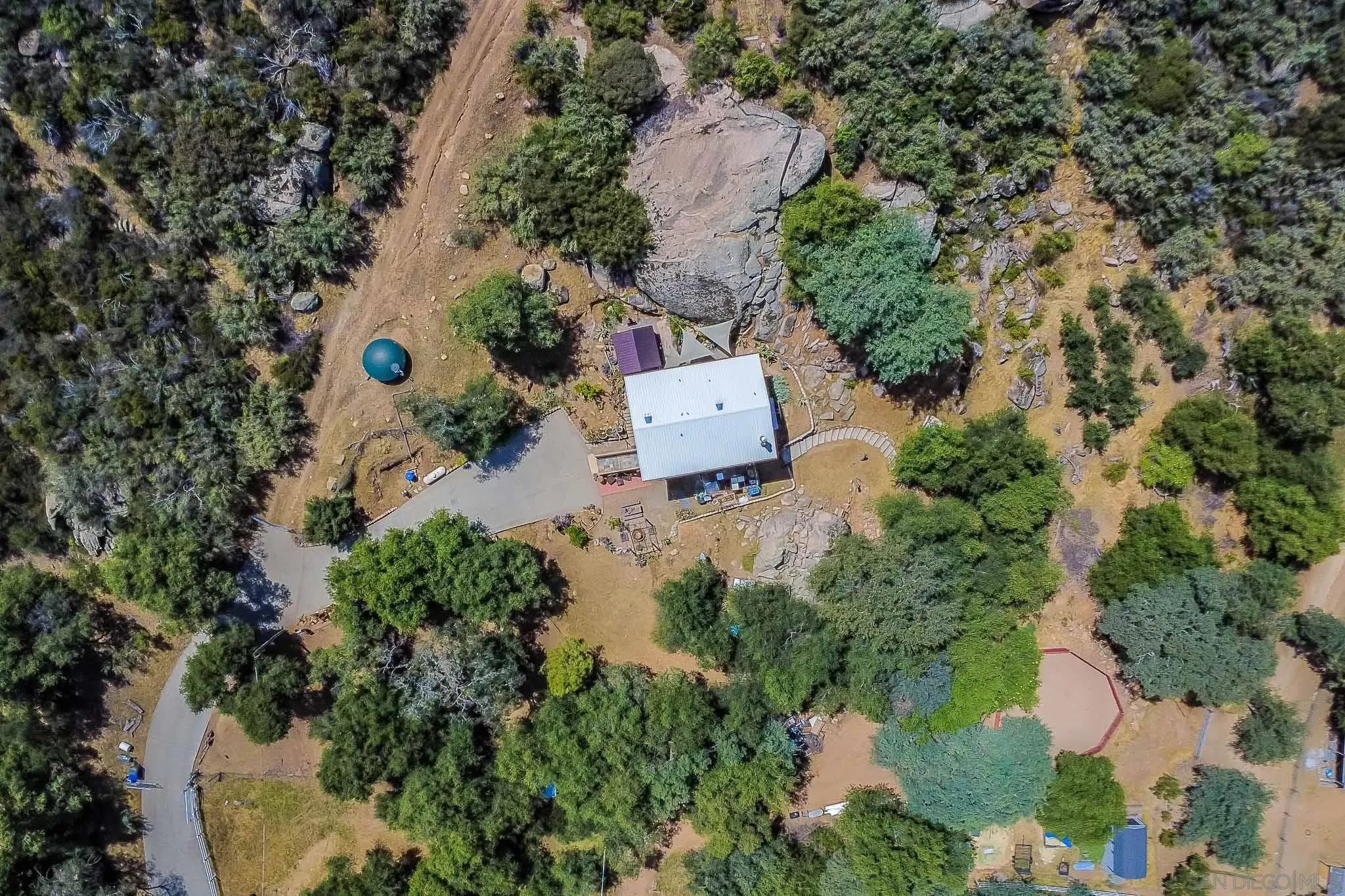 20841 Deerhorn Valley Rd