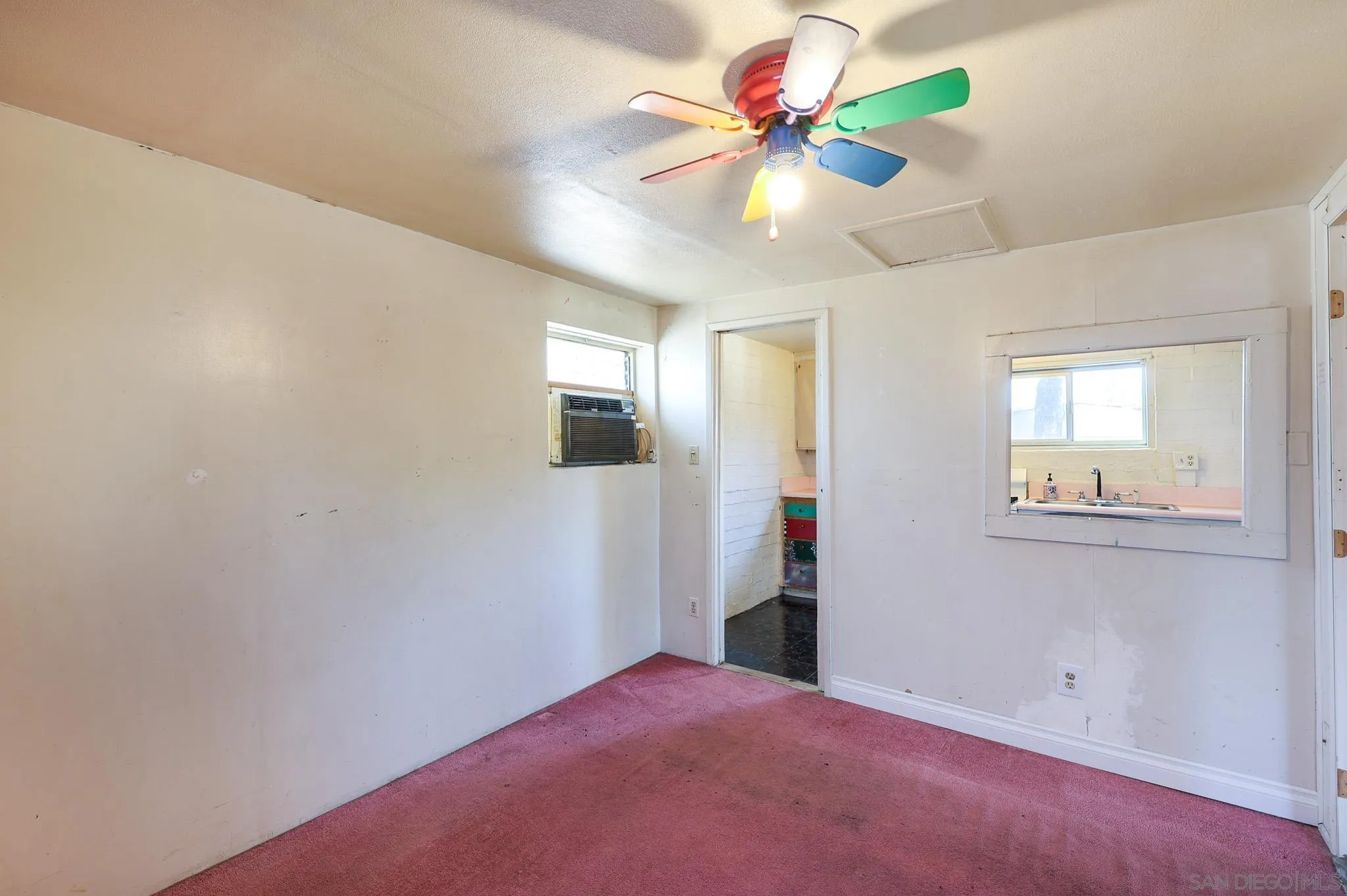 414 E Lincoln Ave