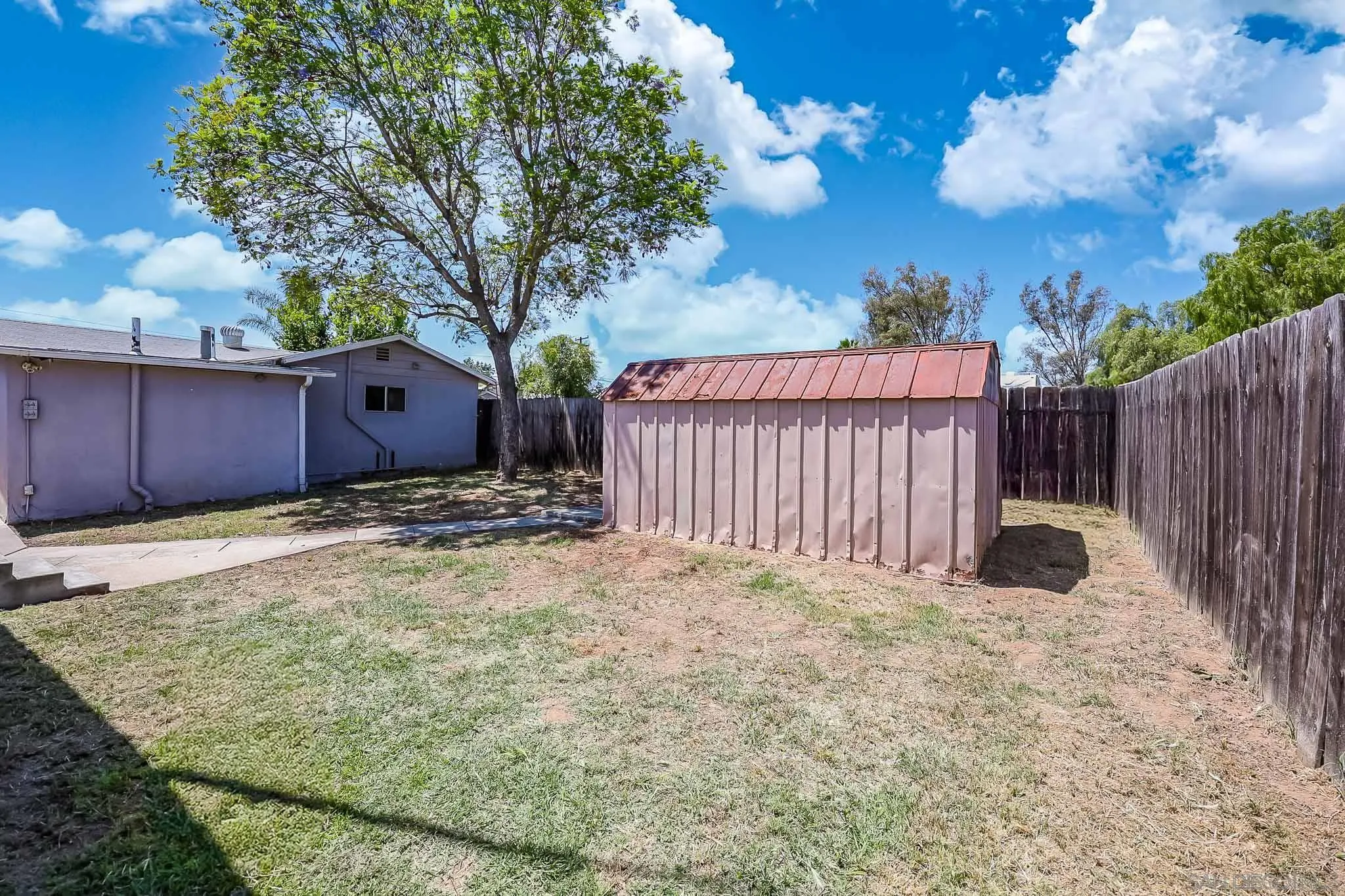 414 E Lincoln Ave