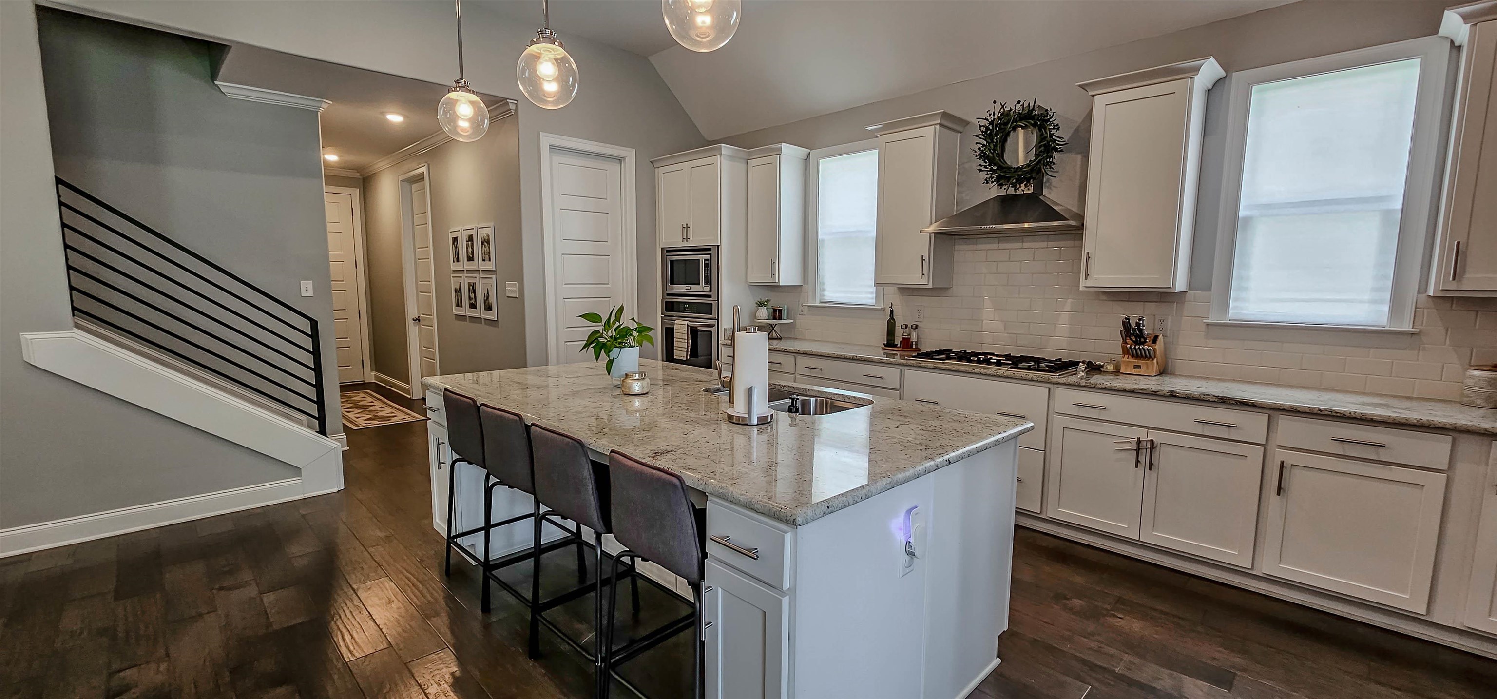 9696 WOODLAND BROOK LN