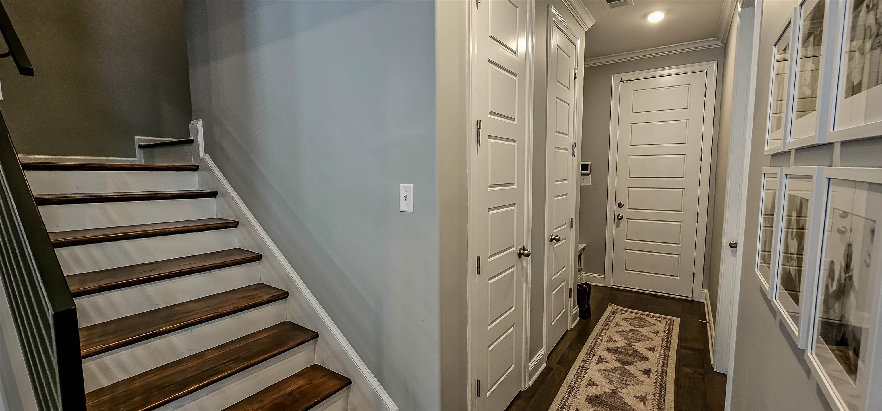 9696 WOODLAND BROOK LN