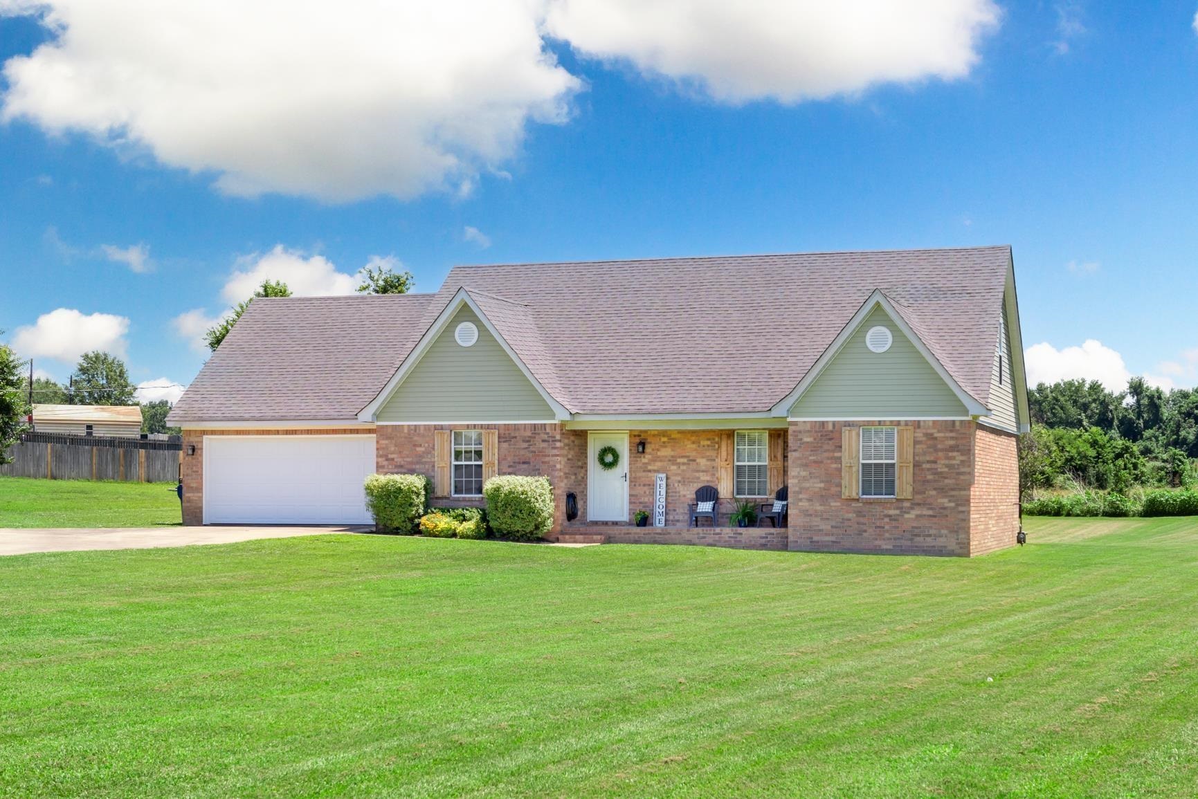 242 ROLLING MEADOW DR
