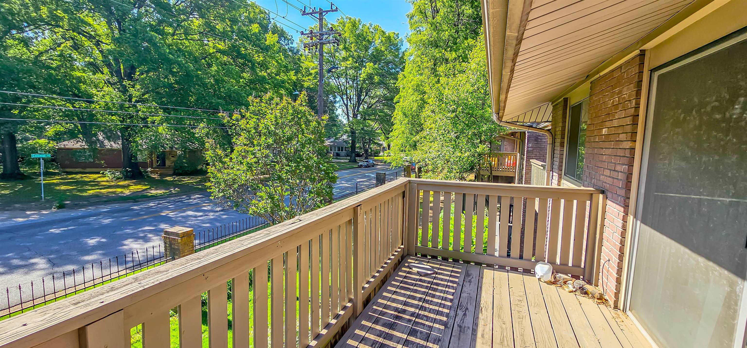 840 THISTLEDOWN DR Unit: 1009