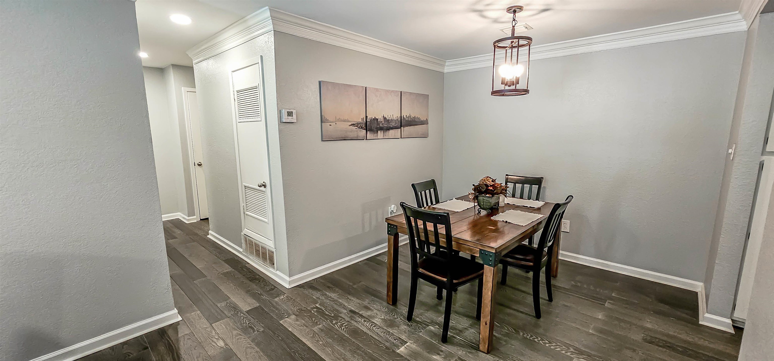 840 THISTLEDOWN DR Unit: 1009