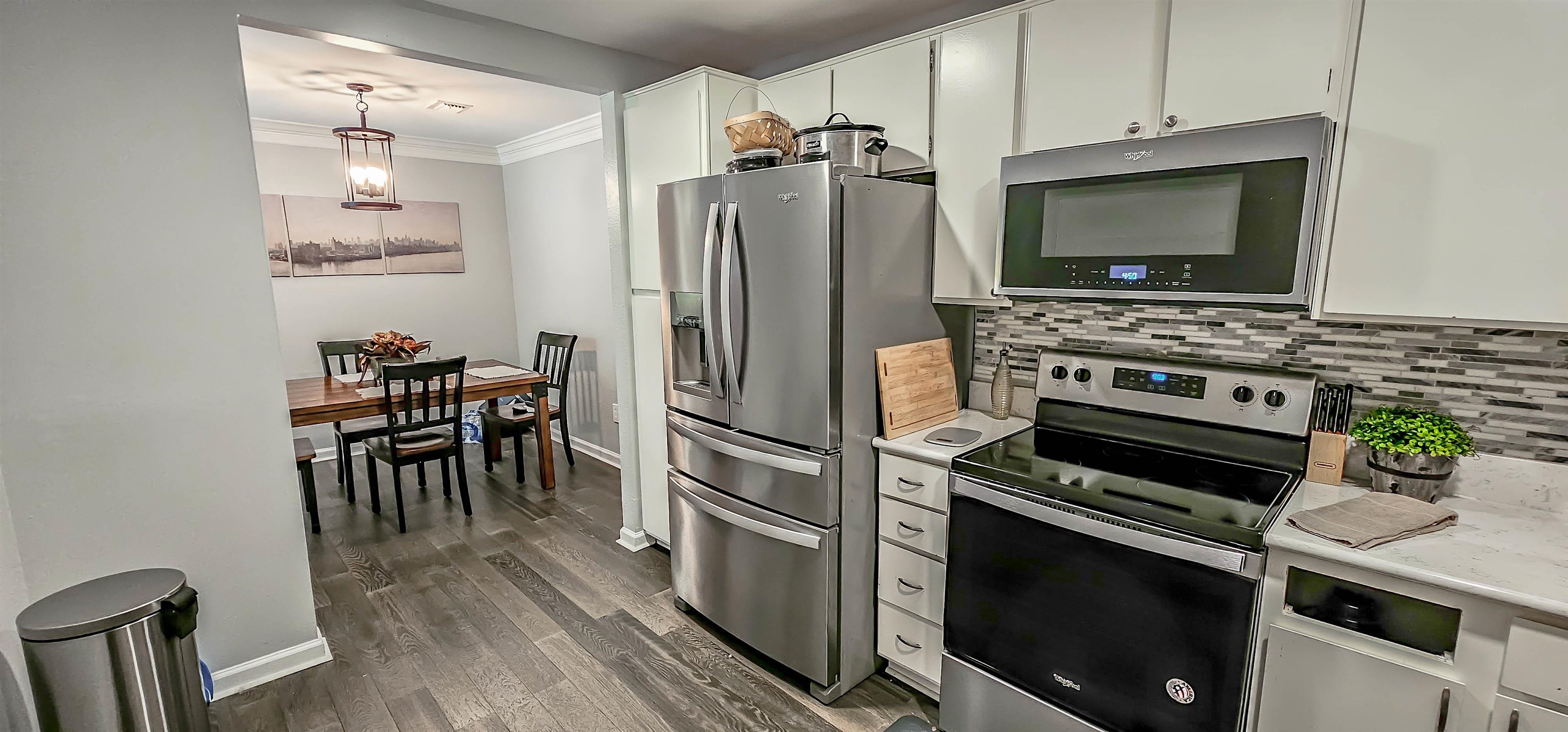 840 THISTLEDOWN DR Unit: 1009