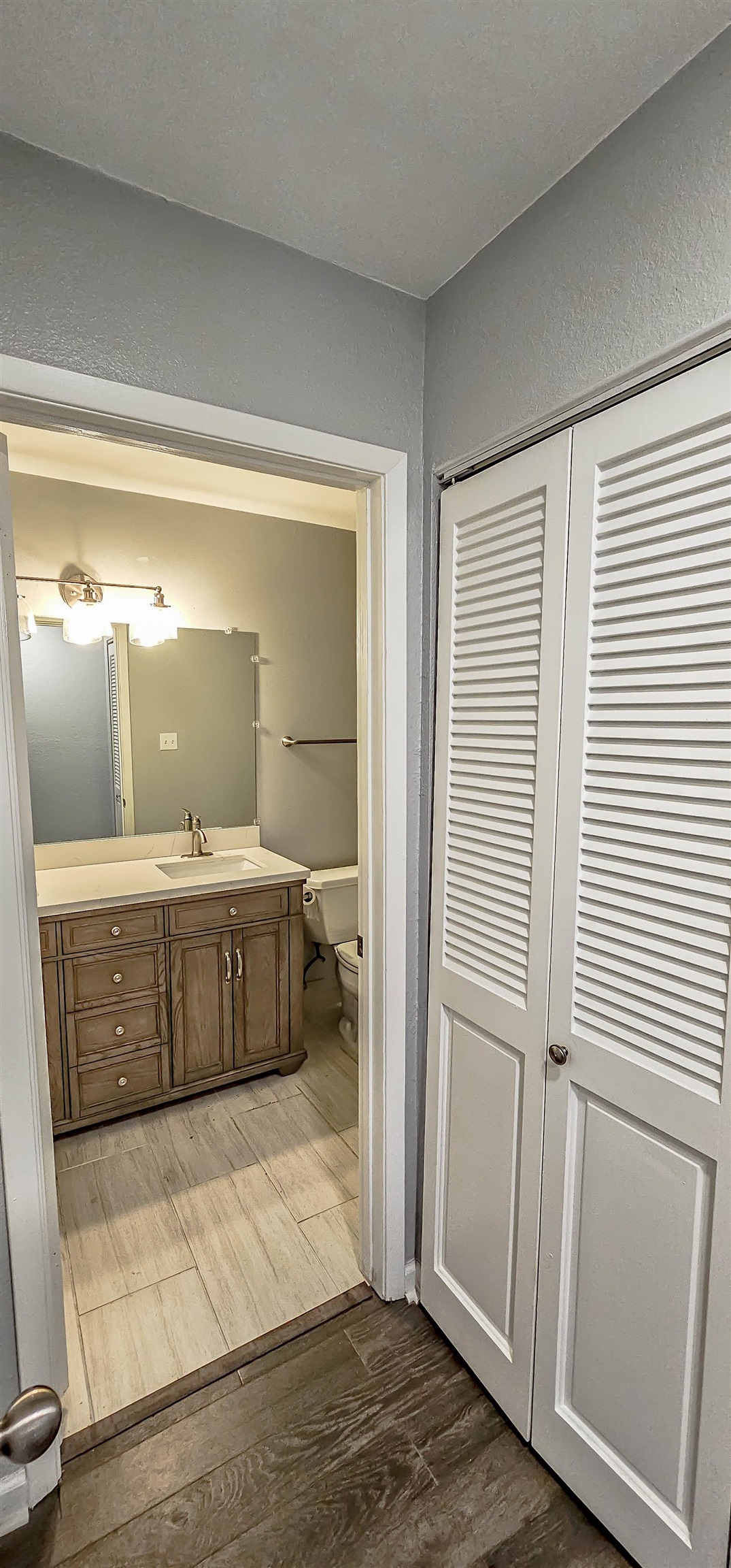 840 THISTLEDOWN DR Unit: 1009