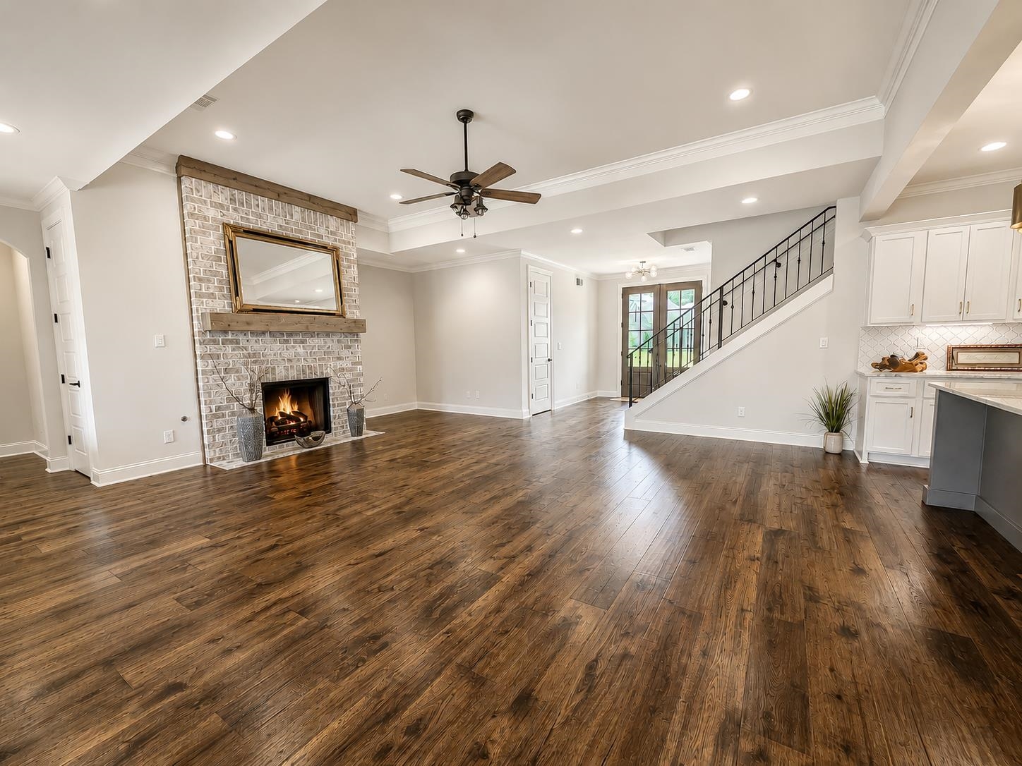 834 CYPRESS ROCK CV