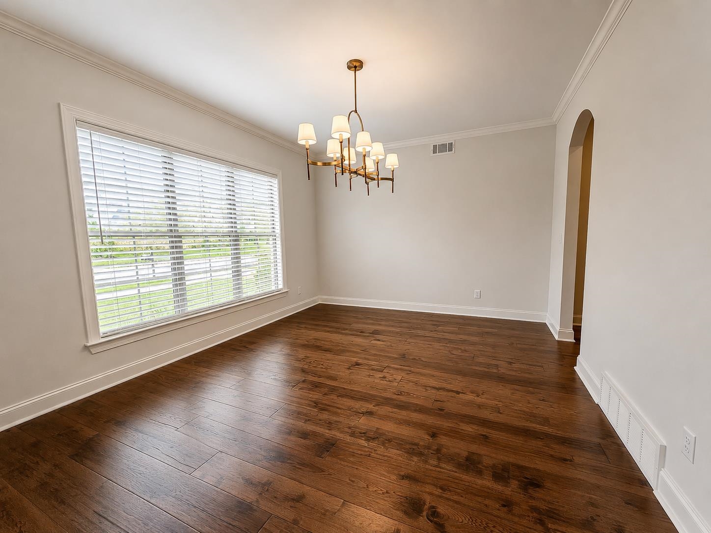 834 CYPRESS ROCK CV