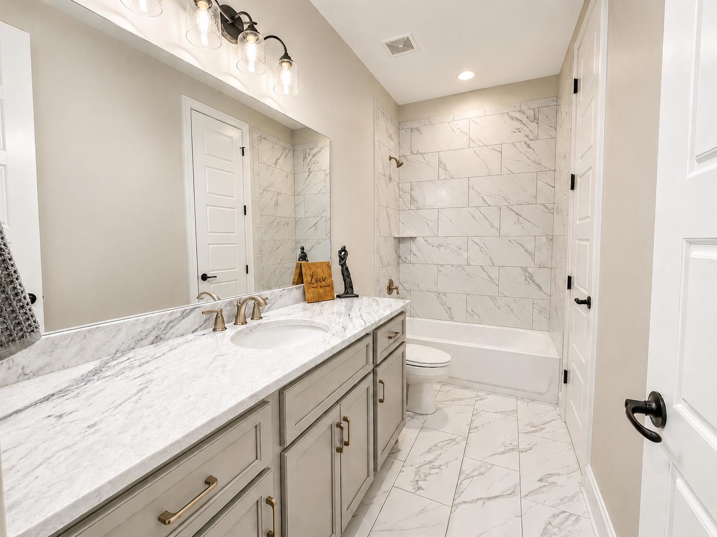 834 CYPRESS ROCK CV