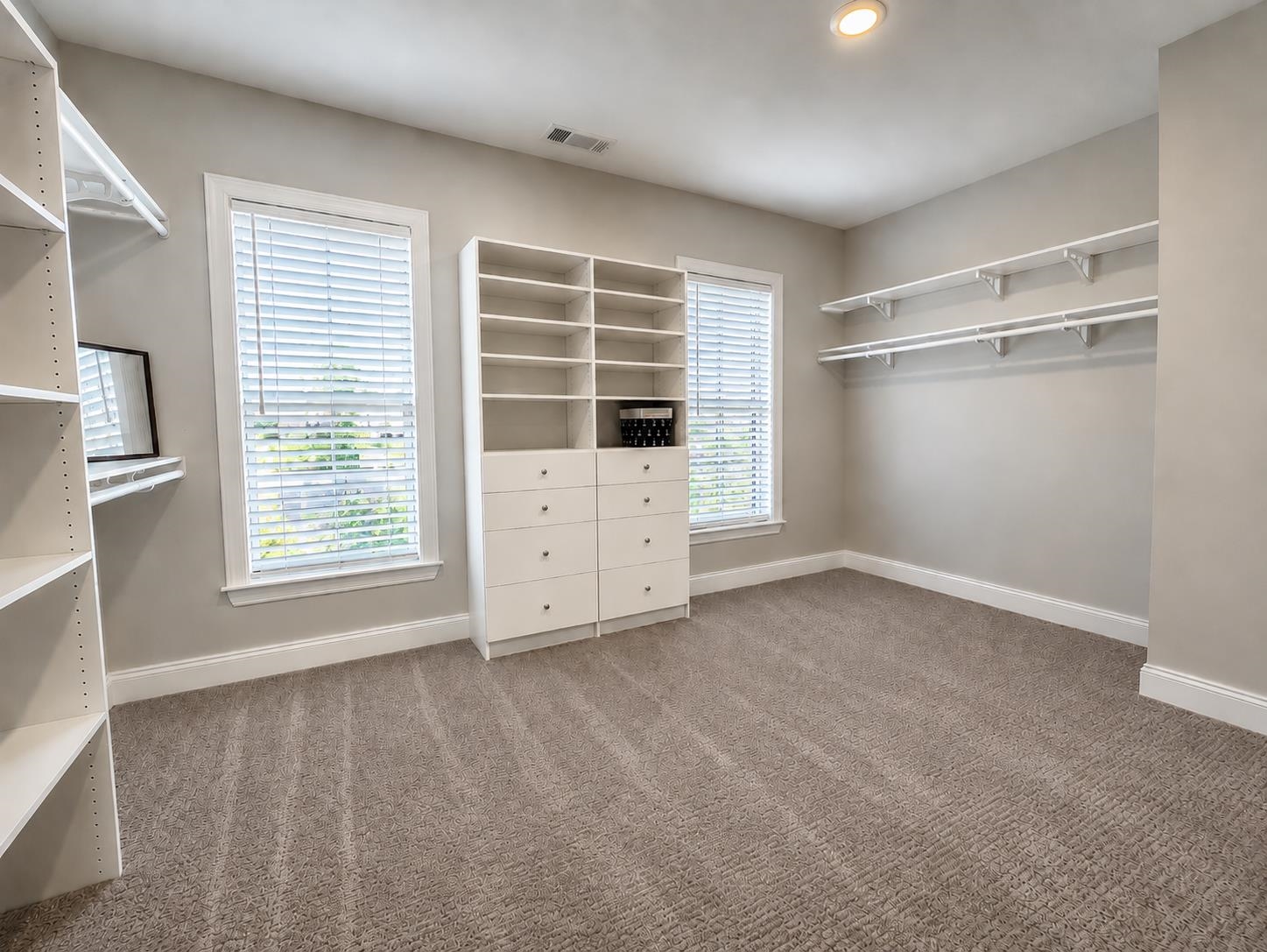 834 CYPRESS ROCK CV