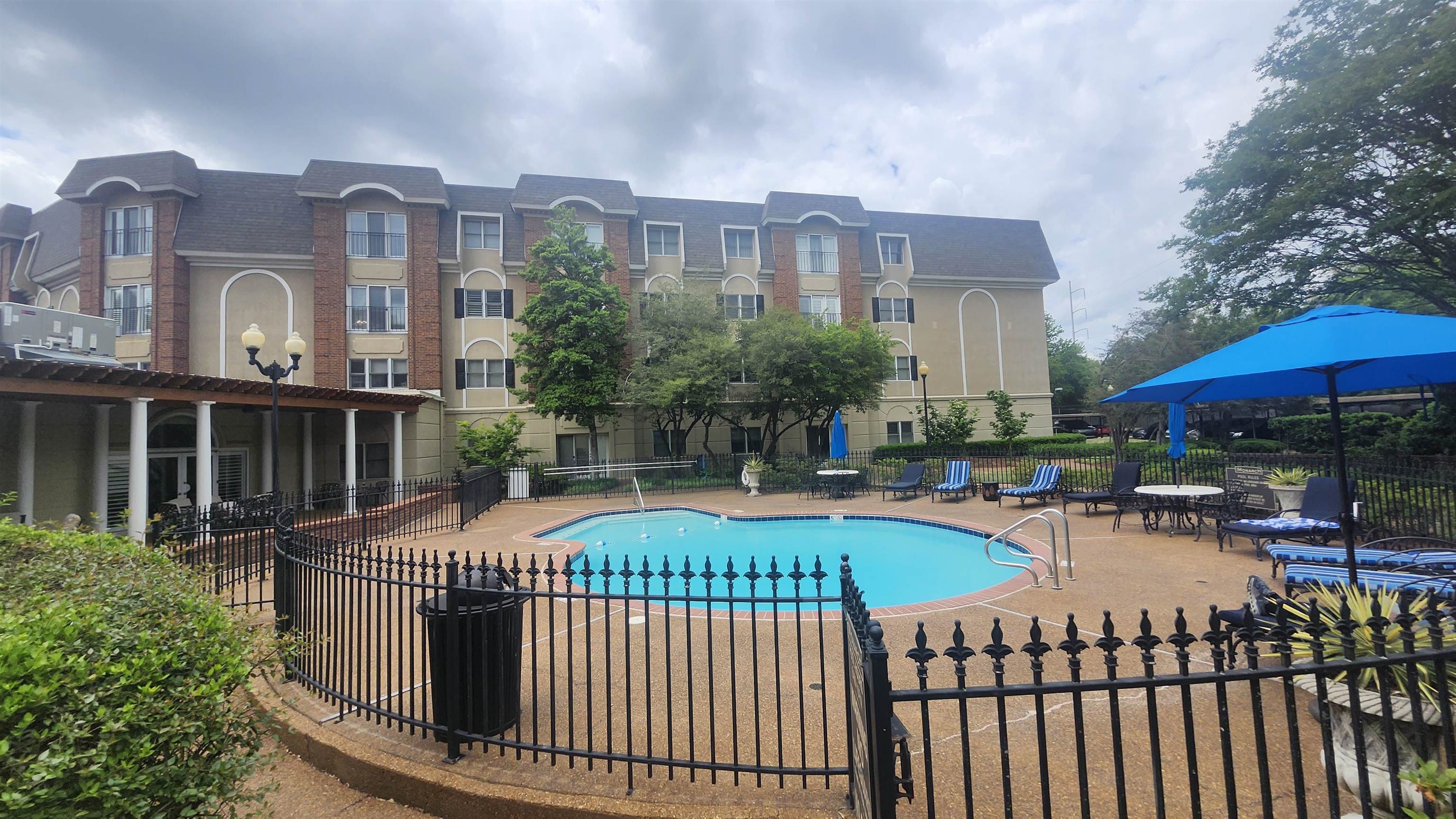 5400 PARK AVE Unit: 311