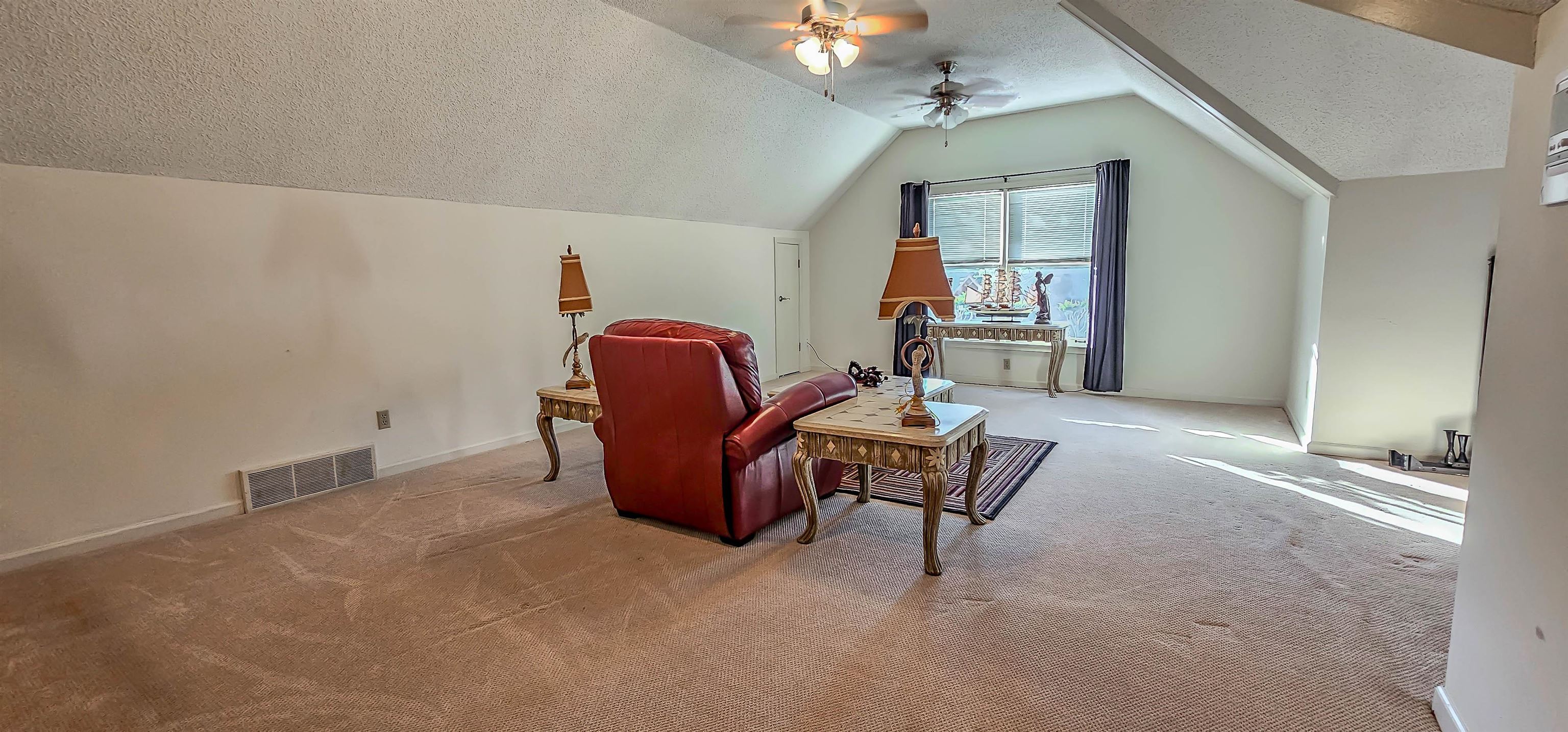 3223 WOLSTENHOLME DR