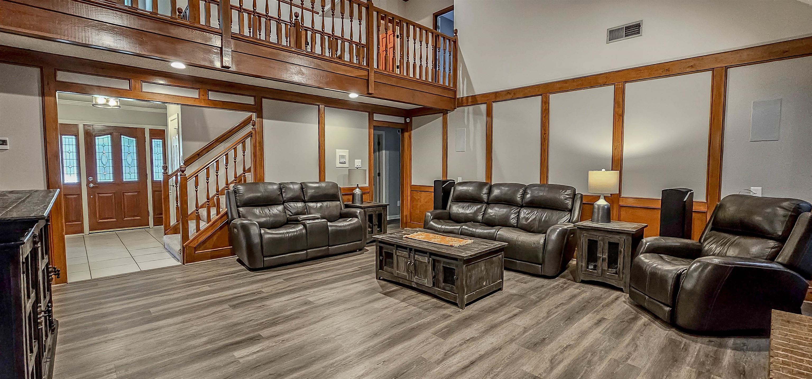 3223 WOLSTENHOLME DR