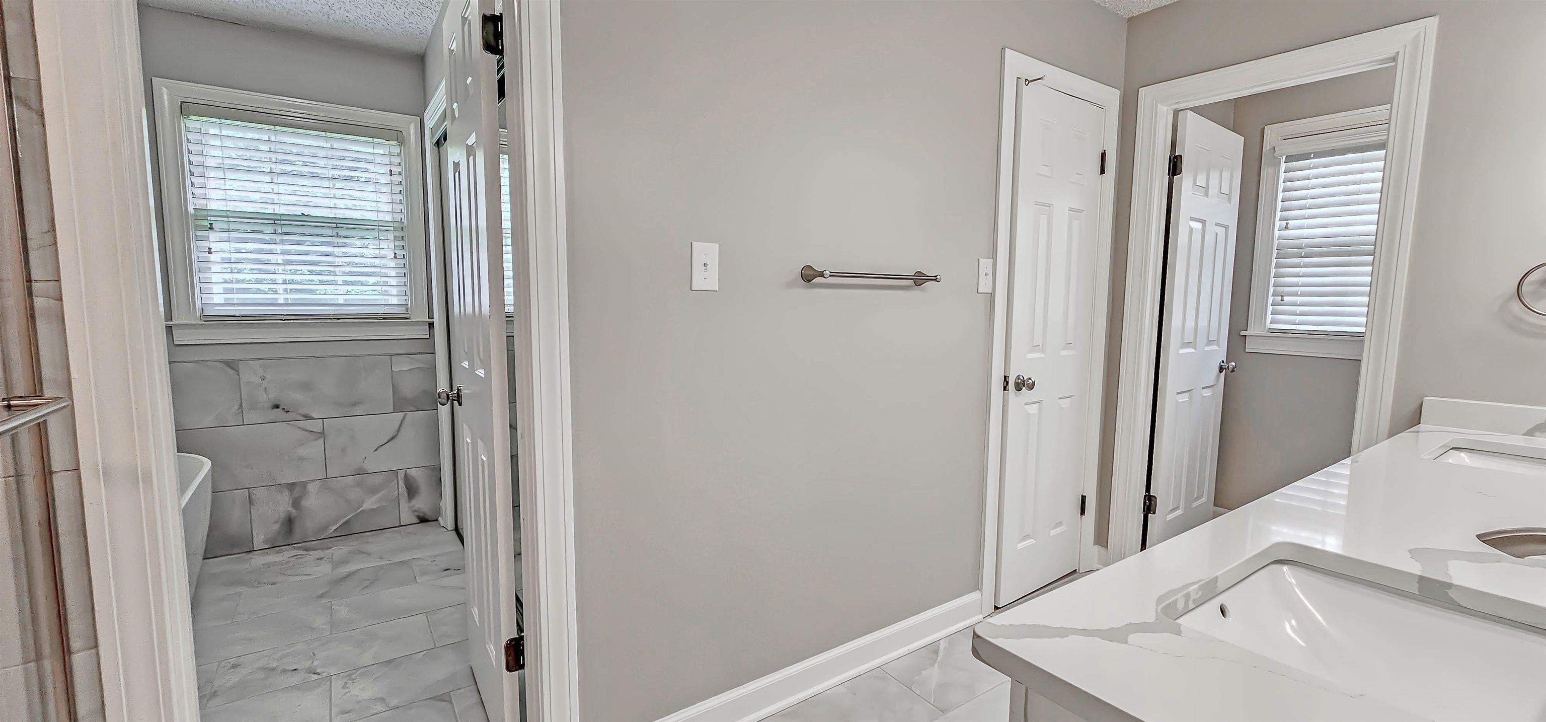 8451 OLD ELM CV