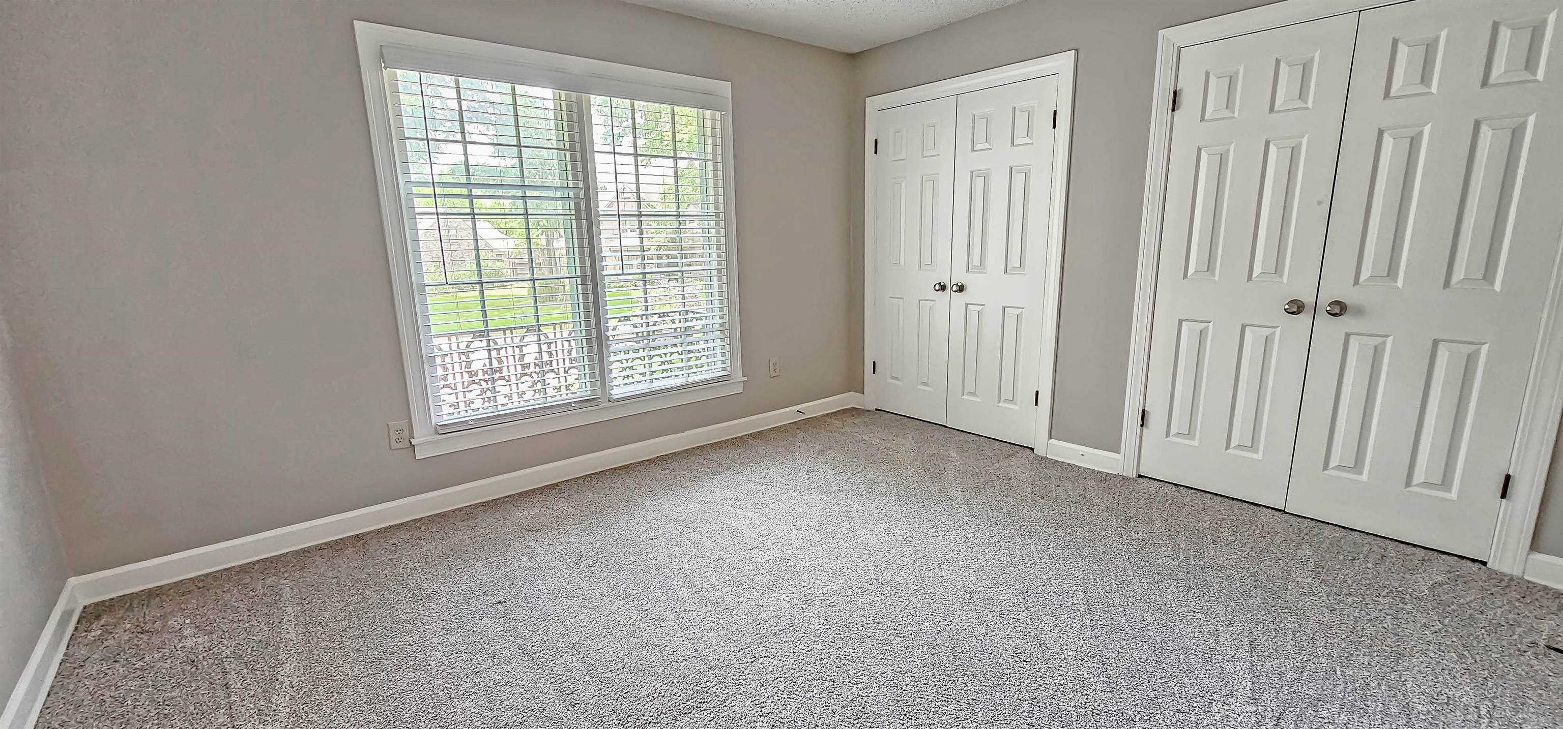 8451 OLD ELM CV