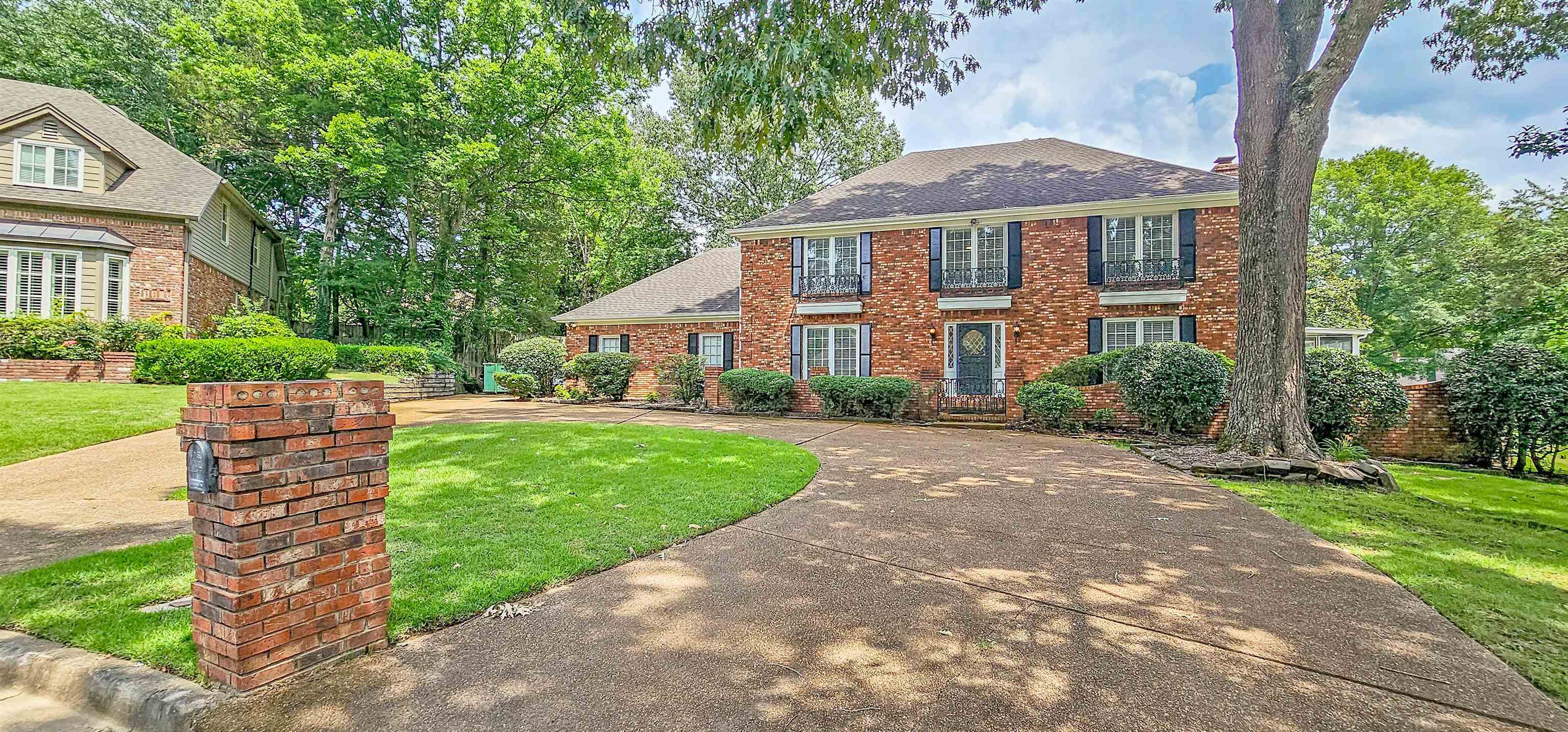 8451 OLD ELM CV