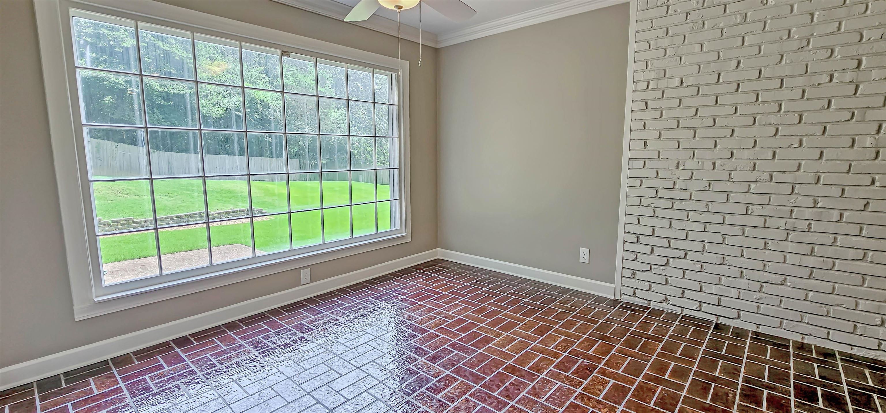 8451 OLD ELM CV