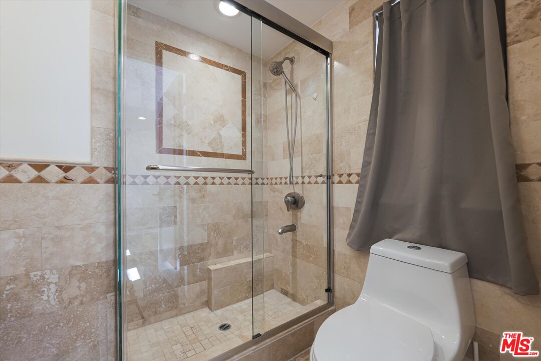 1610 Camden Ave Unit: 401