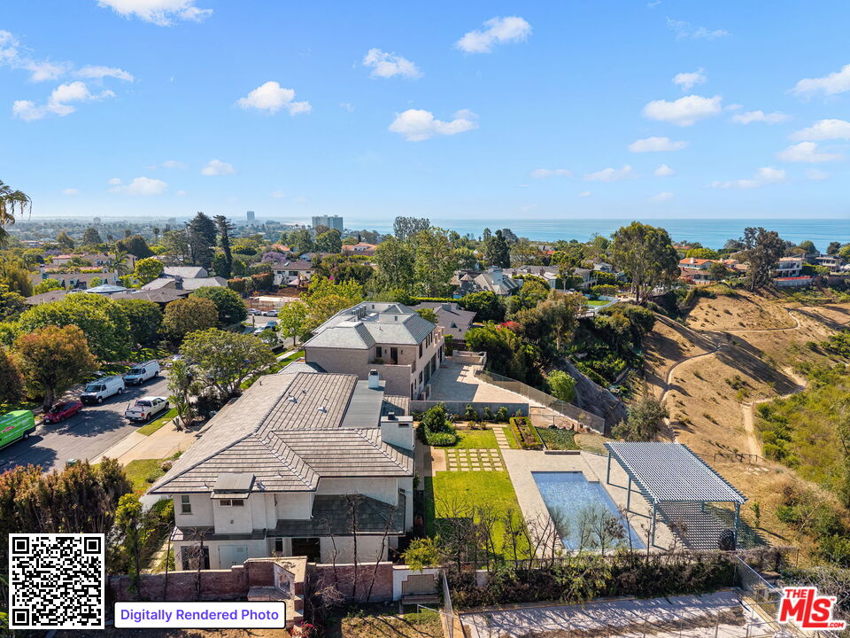 525 Alma Real Dr