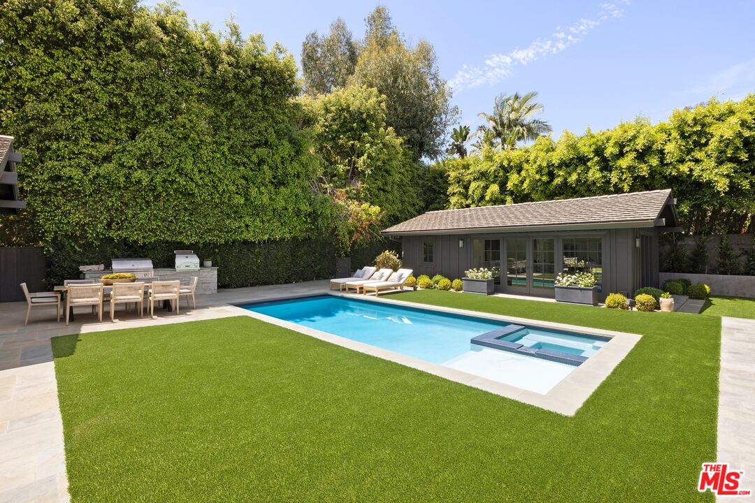14901 Ramos Pl