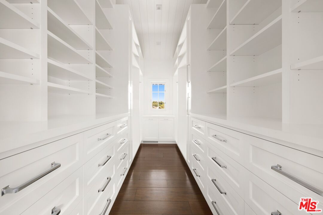 14901 Ramos Pl